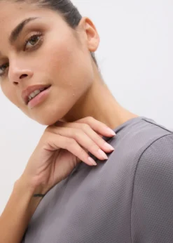 bonprix bonprix Ropa Deportiva|Camisetas><noscript><img width=