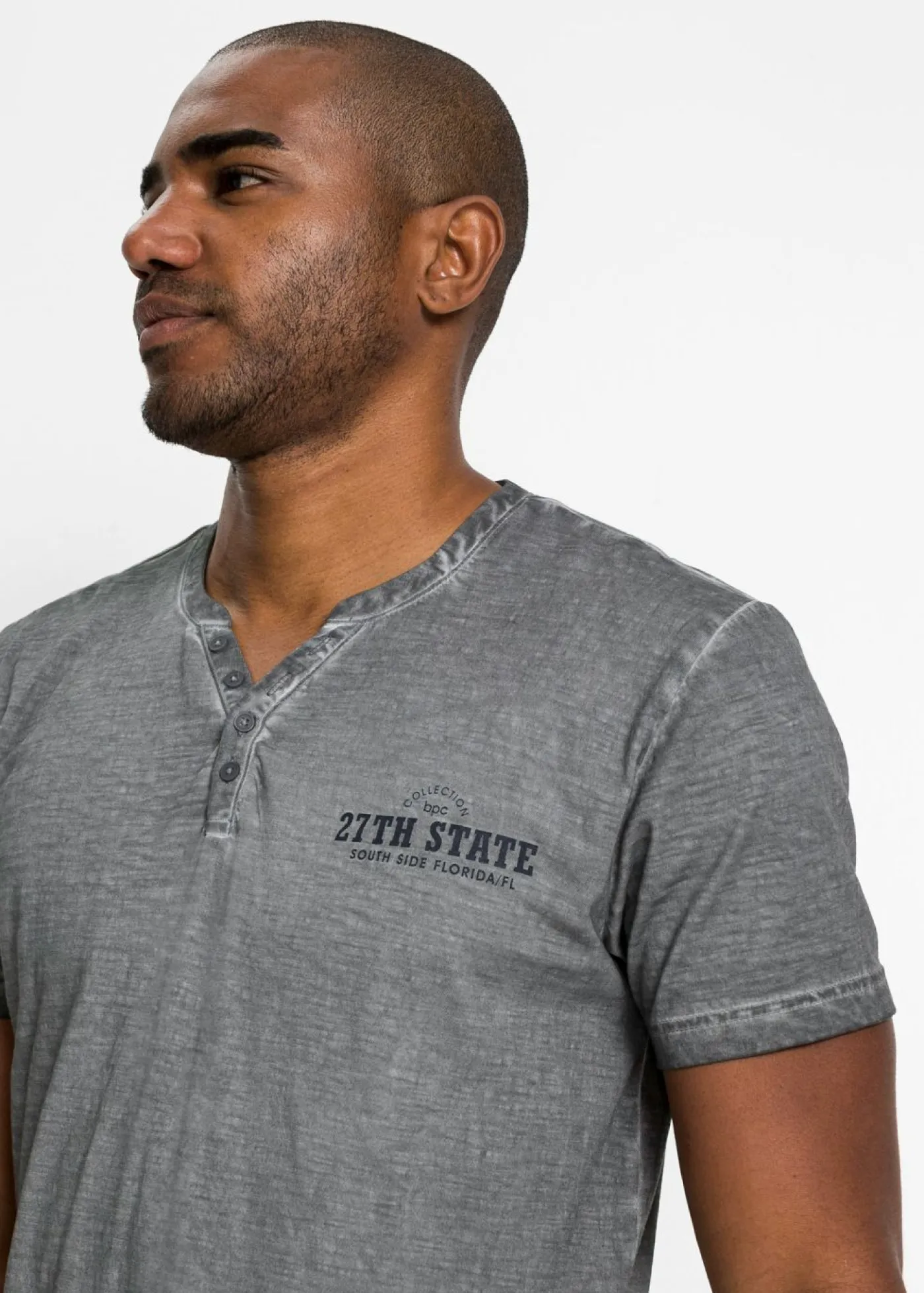 bonprix bonprix Camisetas Y Polos>Camiseta henley de algodón orgánico puro con manga corta y aspecto lavado carbón