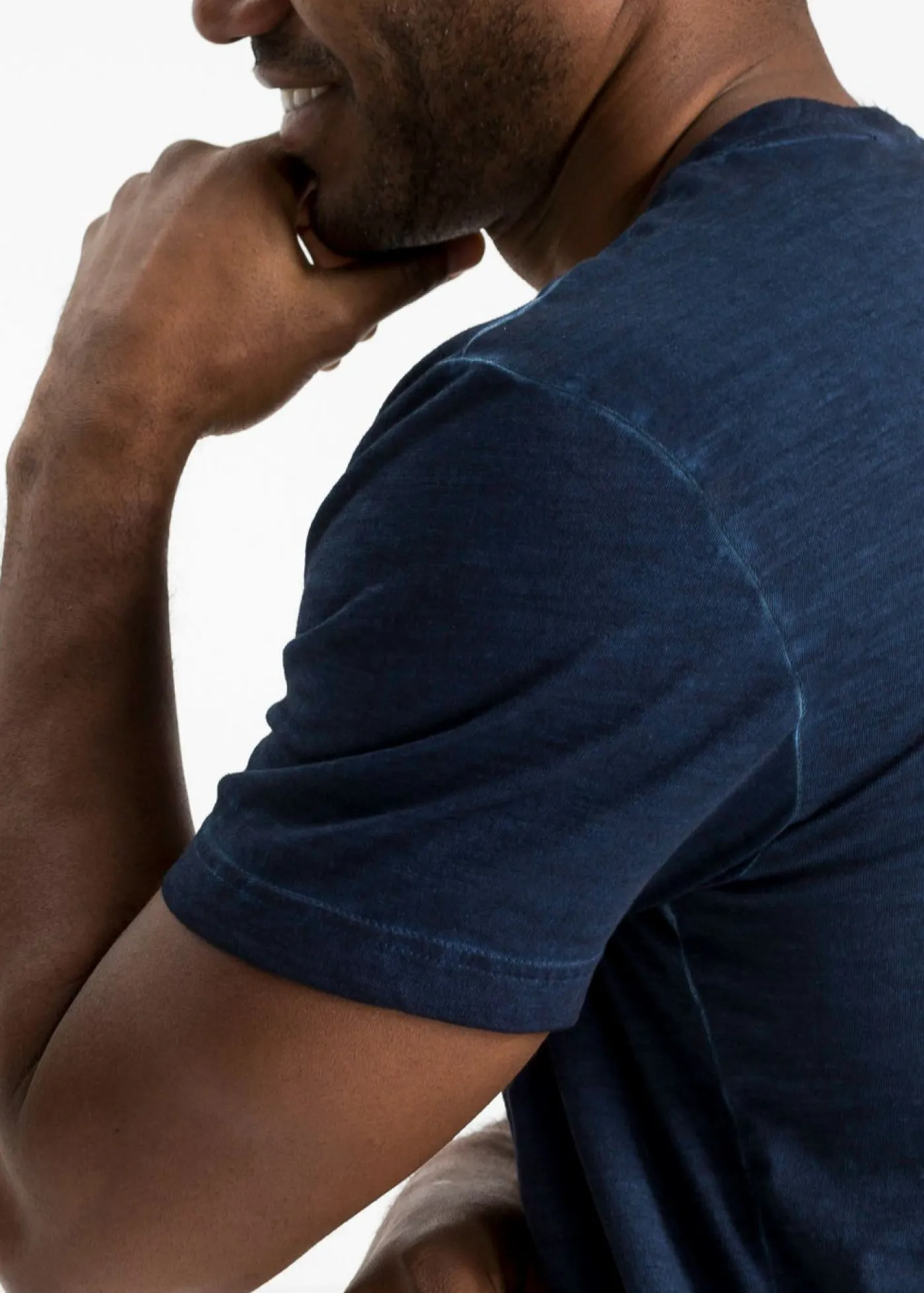 Hombre bonprix bonprix Camiseta henley de algodón orgánico puro con manga corta y aspecto lavado