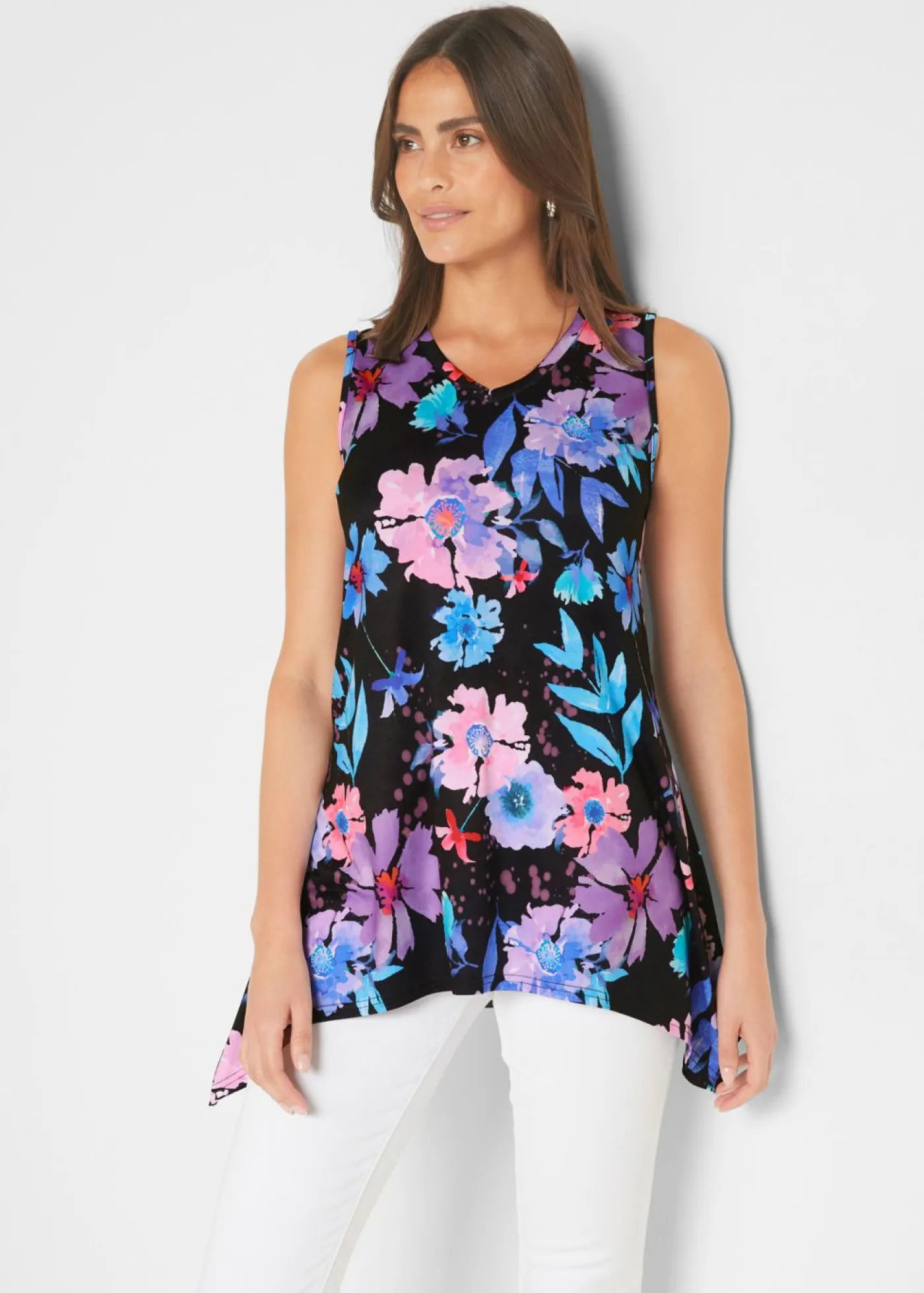 bonprix bonprix Camisetas>Camiseta larga con borde irregular Negro-lila de flores