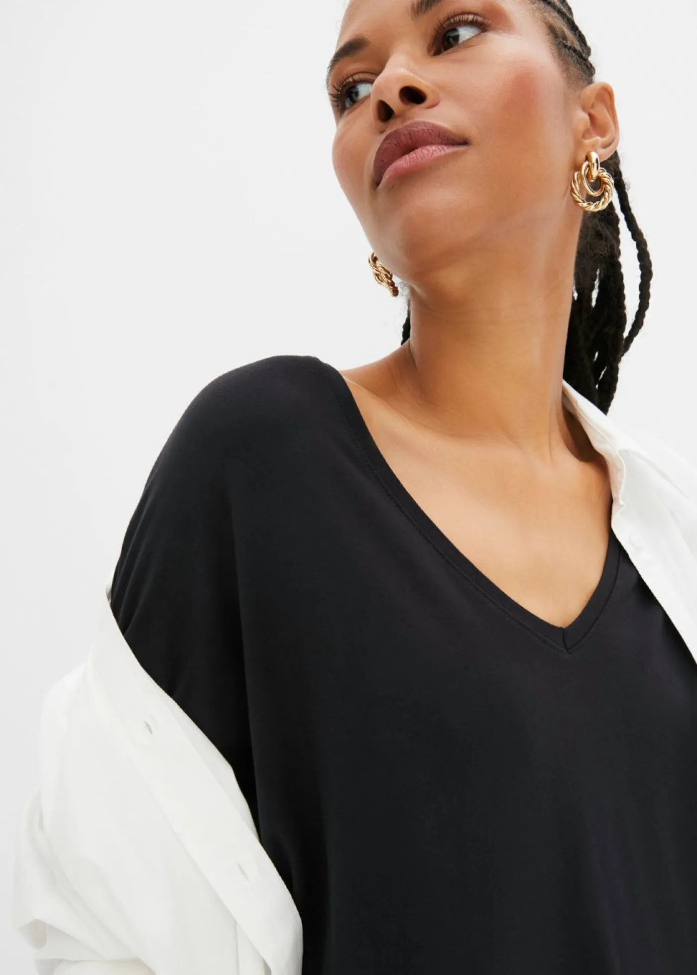 bonprix bonprix Camisetas|Novedades>Camiseta larga de mezcla de viscosa sostenible Negro