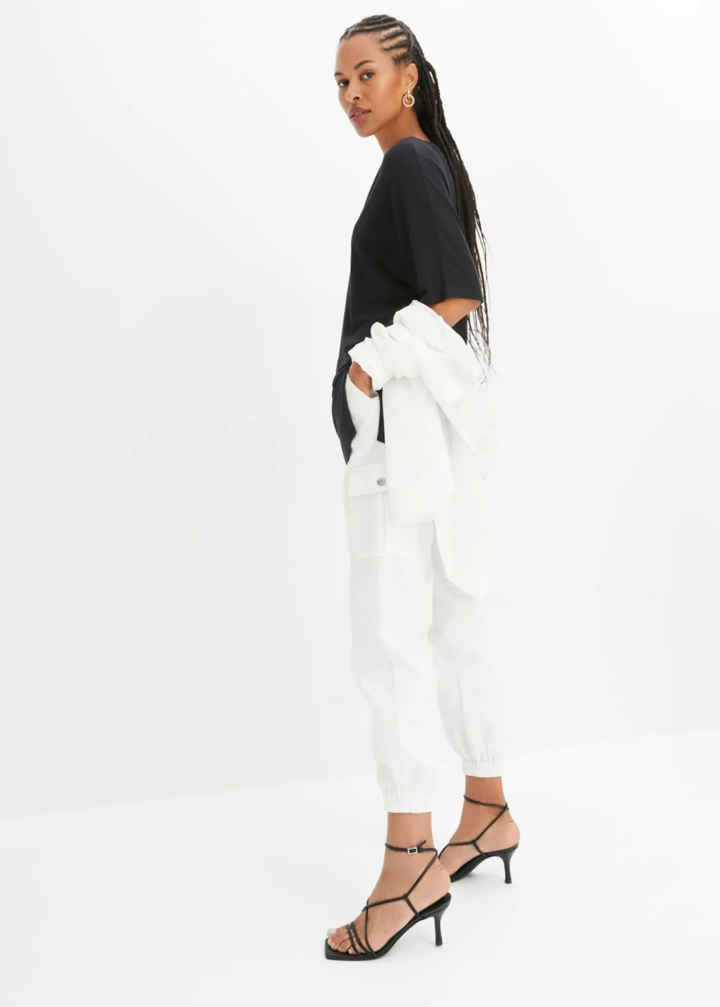 bonprix bonprix Camisetas|Novedades>Camiseta larga de mezcla de viscosa sostenible Negro