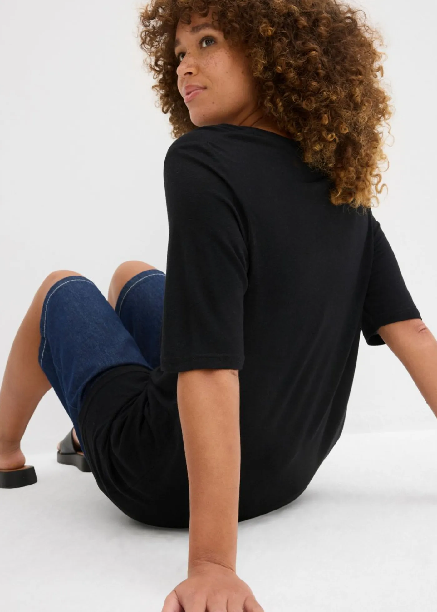 bonprix bonprix Básicos|Camisetas>Camiseta larga de viscosa suave Negro