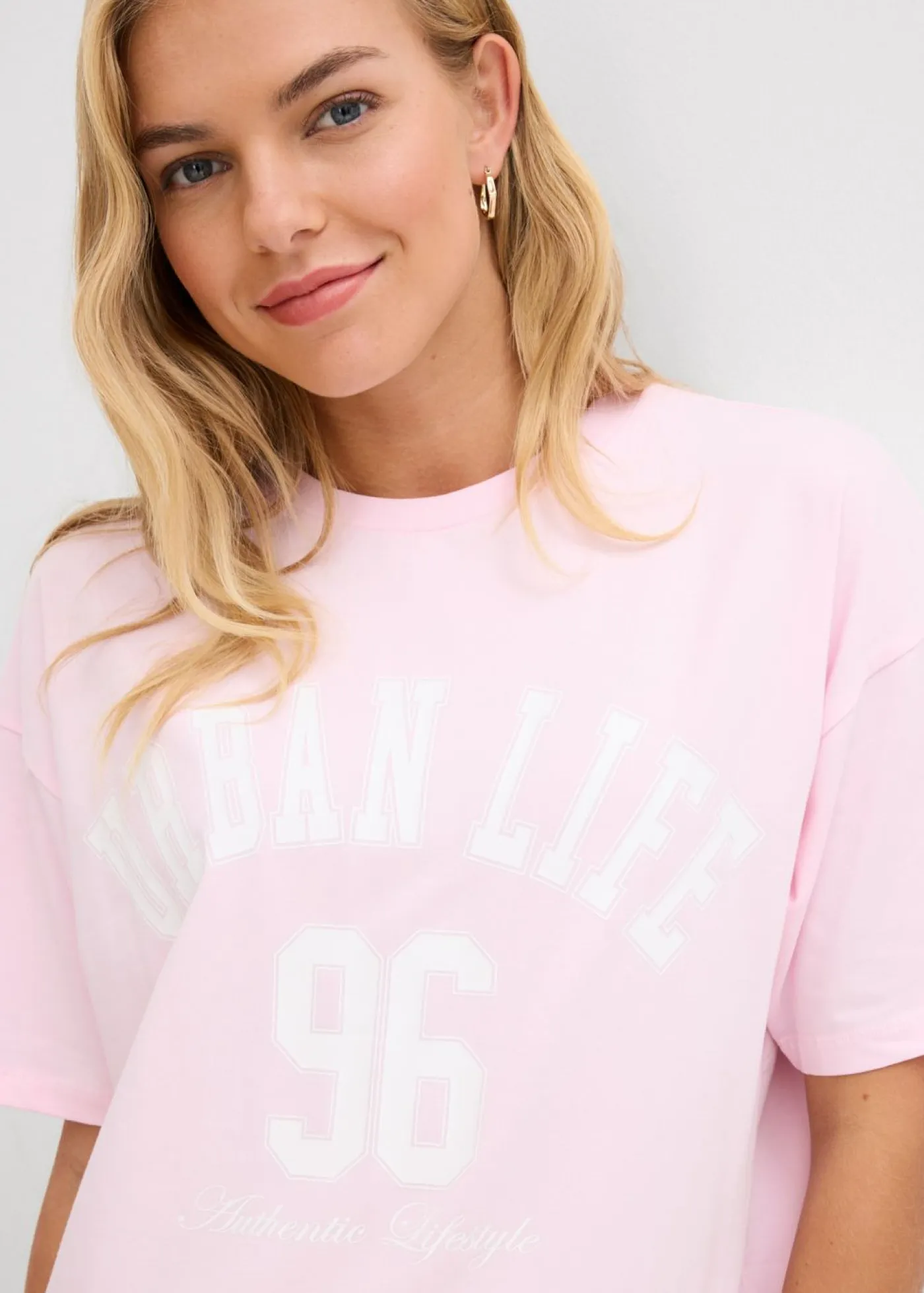 bonprix bonprix Camisetas>Camiseta oversize rosa cristal-blanco