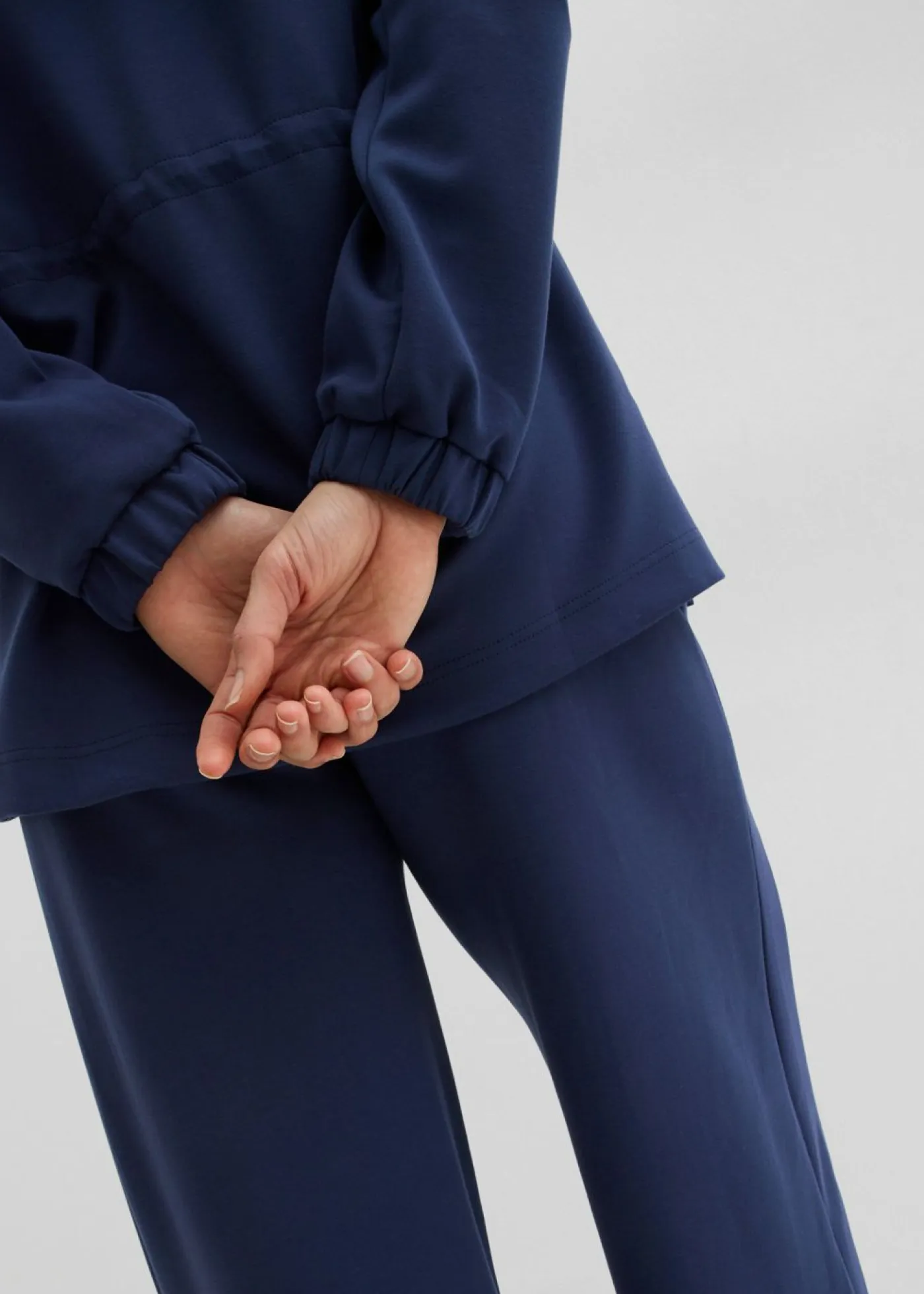 bonprix bonprix Ropa Cómoda|Camisetas>Camiseta oversize de neopreno suave Azul marino