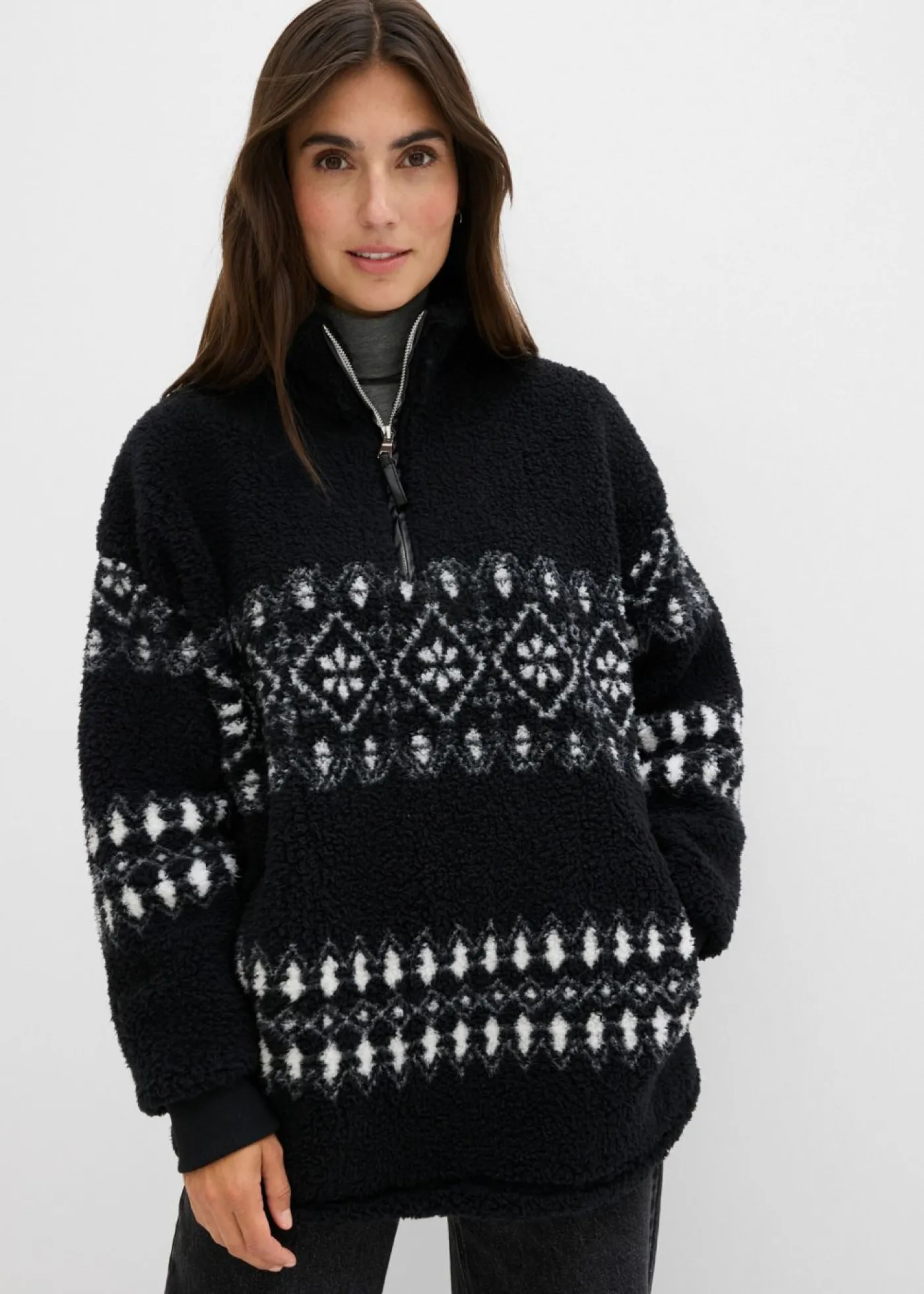 bonprix bonprix Ropa Cómoda>Camiseta polar Negro-blanco lana con patrón nórdico