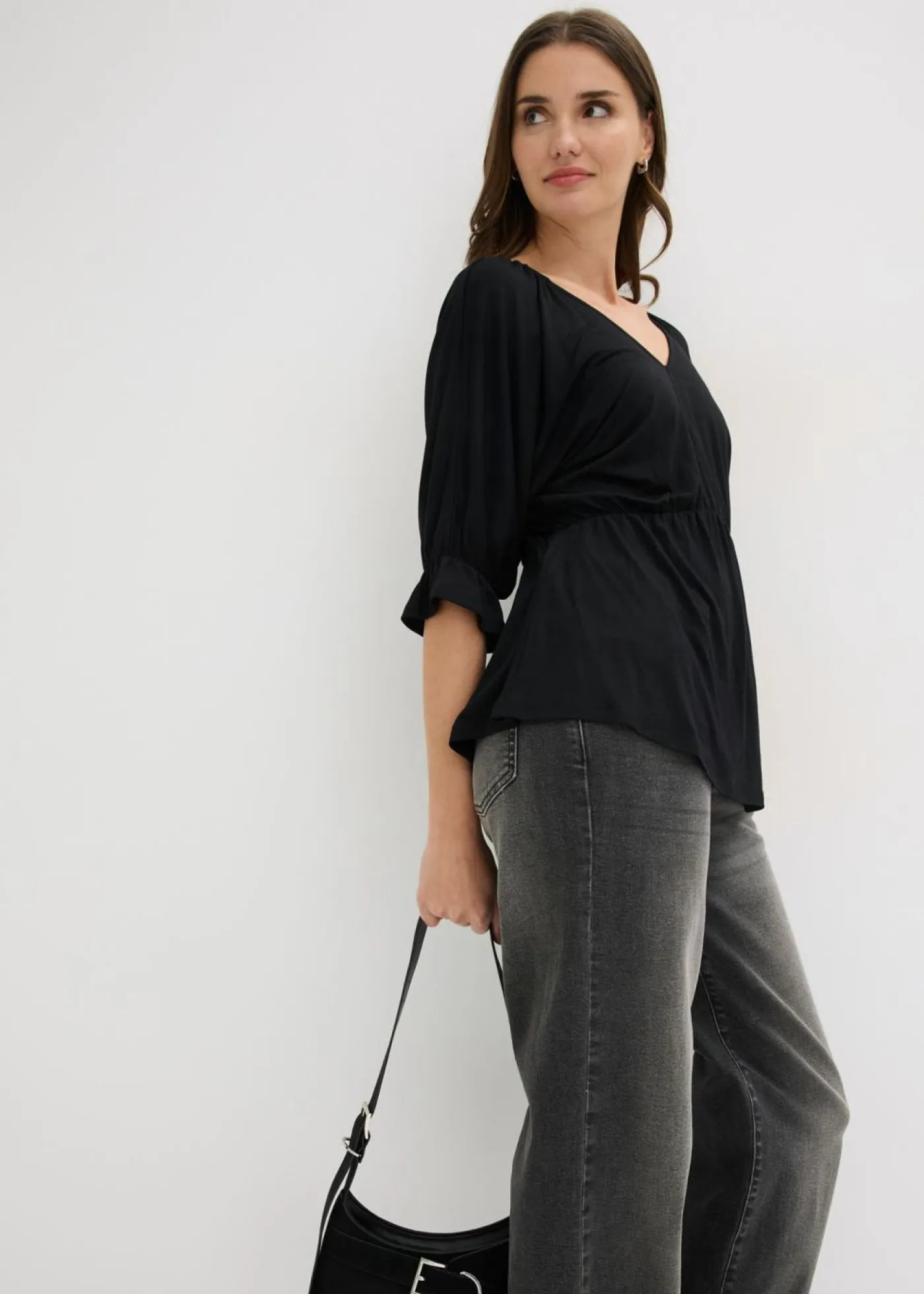 bonprix bonprix Camisetas>Camiseta tipo túnica en mezcla de viscosa Negro