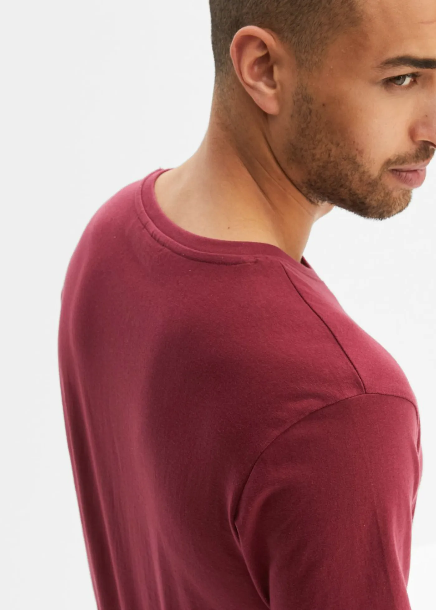 bonprix bonprix Camisetas Y Polos|Novedades>Camiseta (2 unidades) de corte regular Burdeos+verde sombra estampado