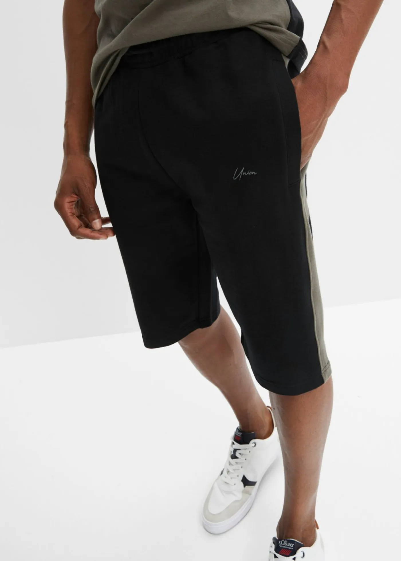 Hombre bonprix bonprix Camiseta y bermudas de chándal (2 piezas)