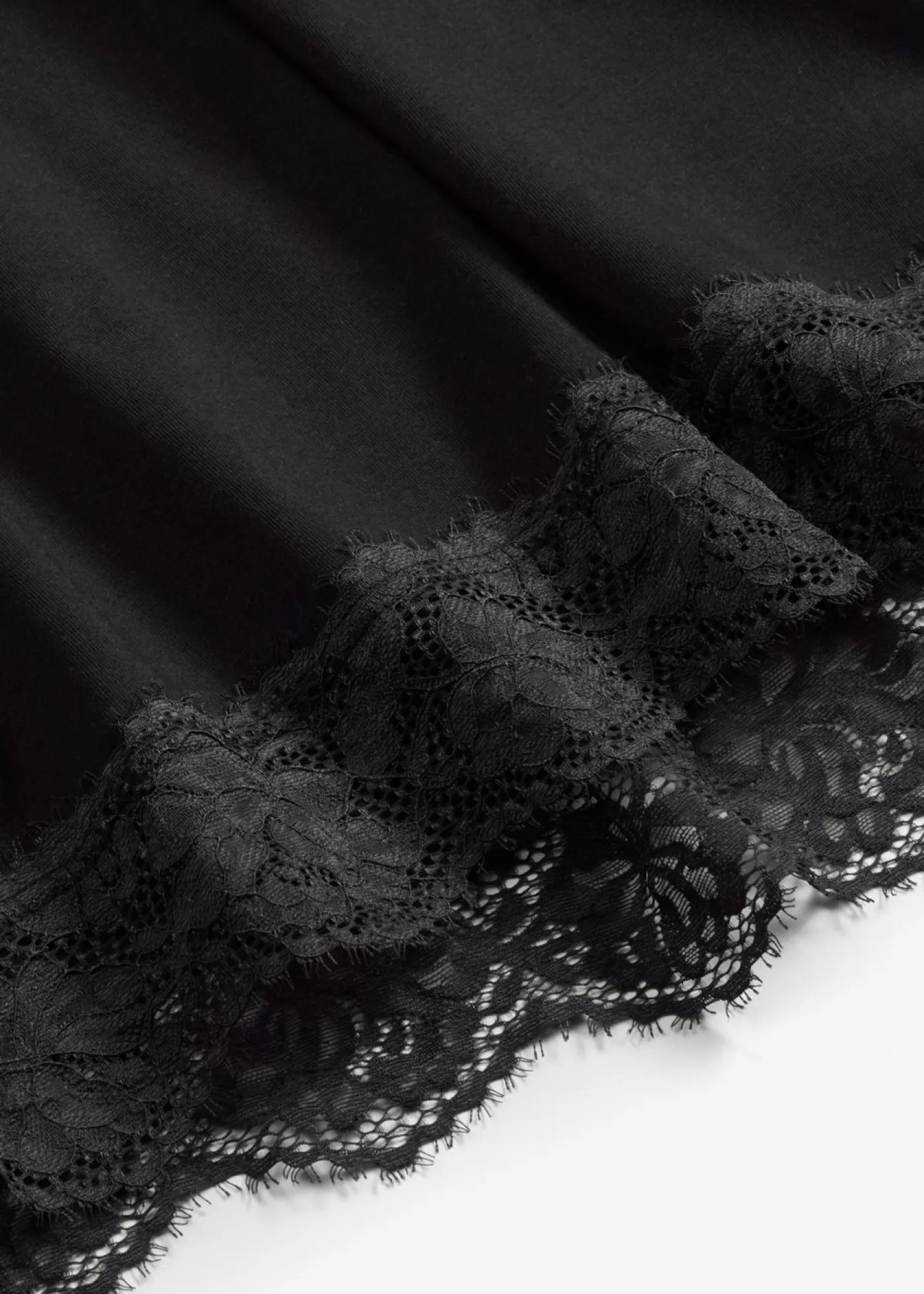 bonprix bonprix Ropa Para Dormir>Camisón con encaje Negro