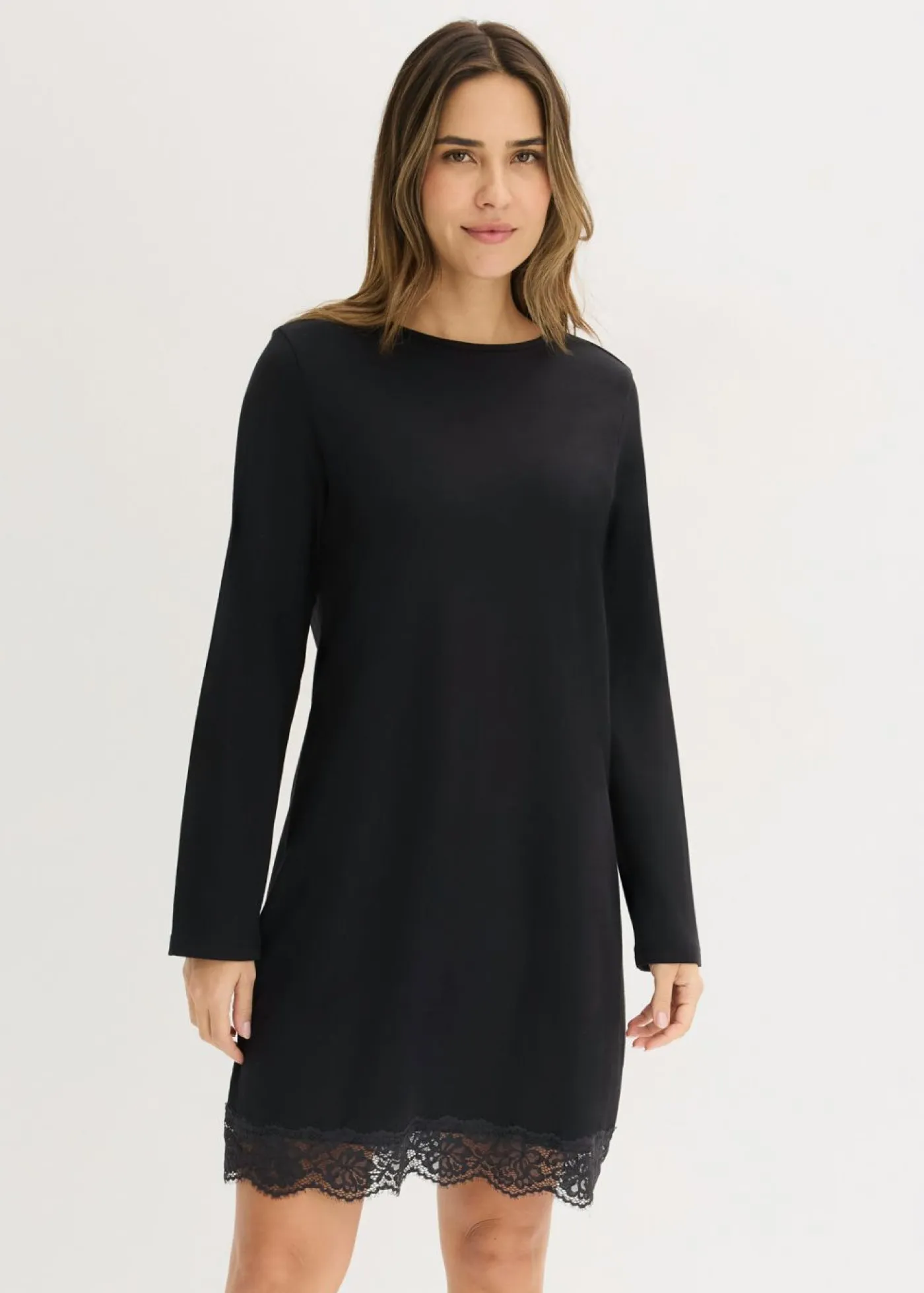 bonprix bonprix Ropa Para Dormir>Camisón con encaje Negro