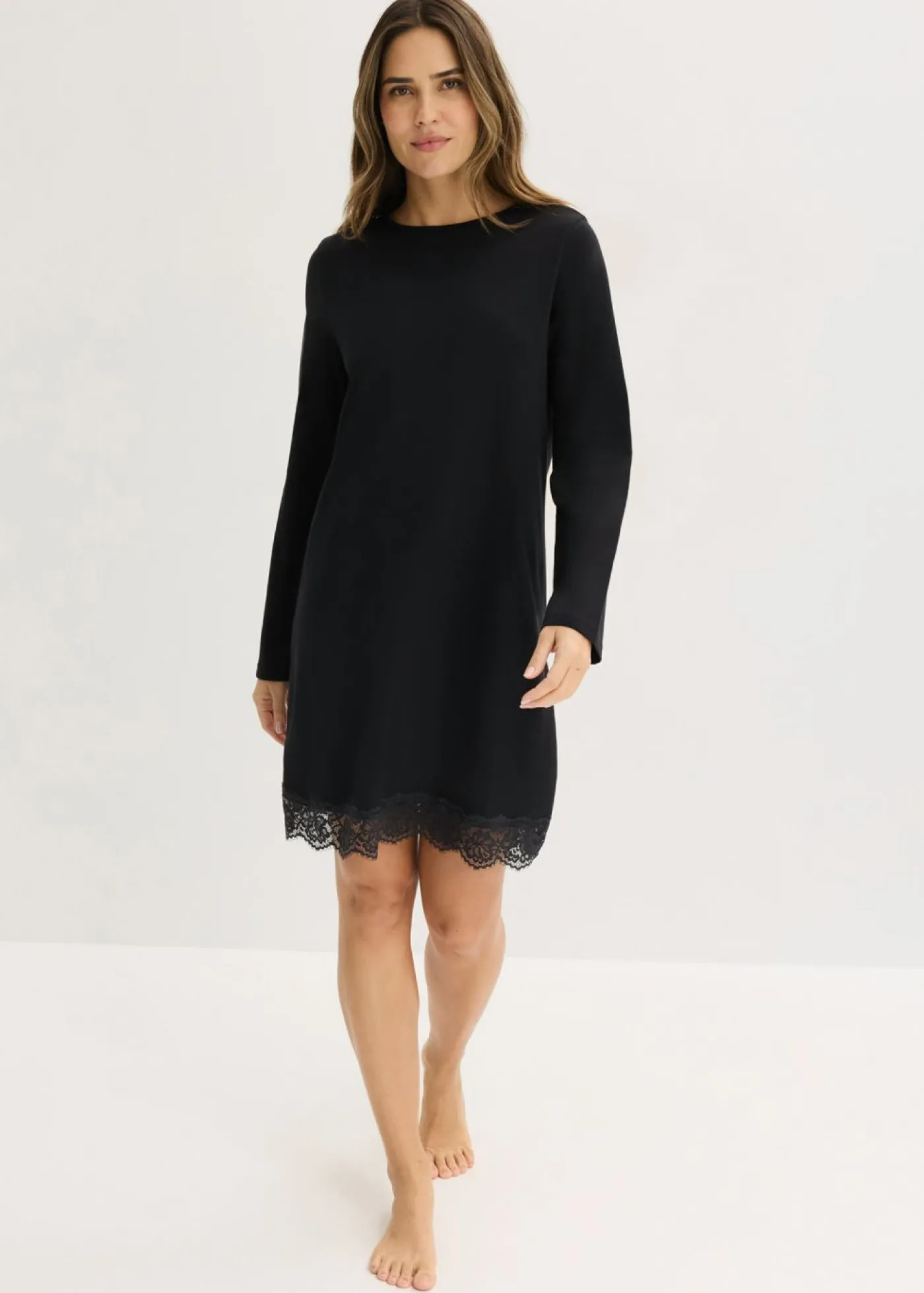 bonprix bonprix Ropa Para Dormir>Camisón con encaje Negro