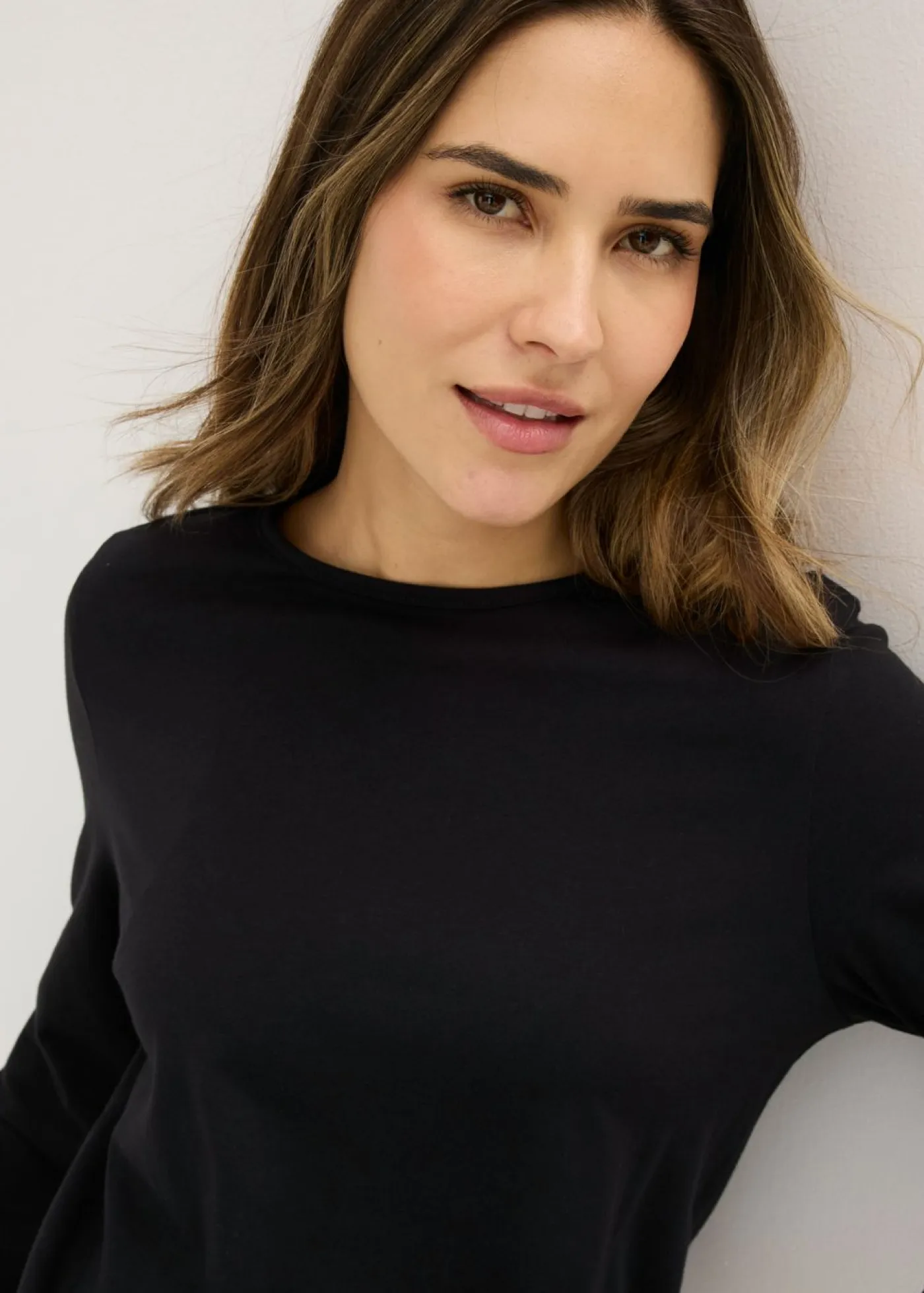 bonprix bonprix Ropa Para Dormir>Camisón con encaje Negro