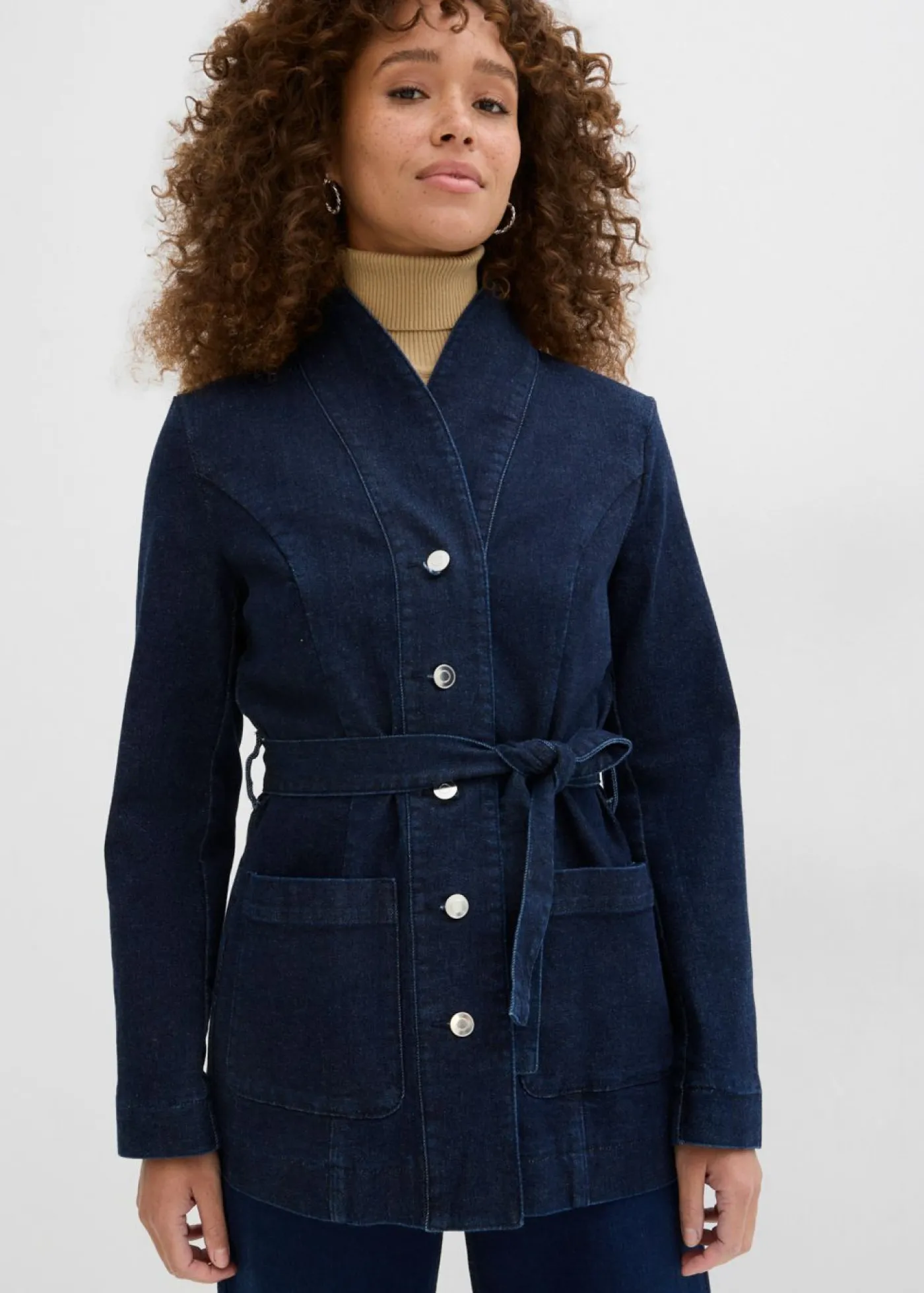 bonprix bonprix Chaquetas Y Abrigos>Cazadora vaquera de algodón con cinturón Azul oscuro denim