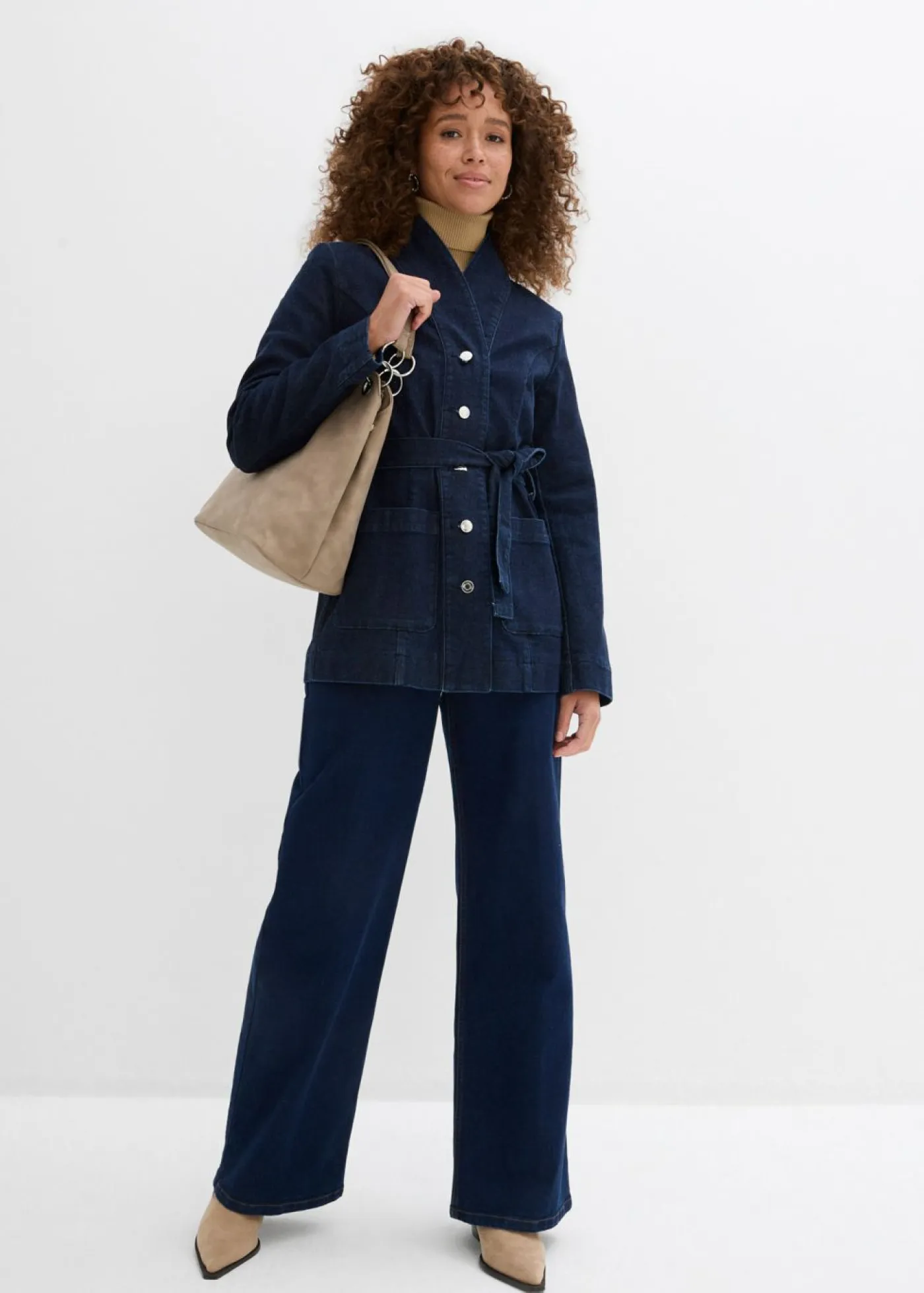 bonprix bonprix Chaquetas Y Abrigos>Cazadora vaquera de algodón con cinturón Azul oscuro denim