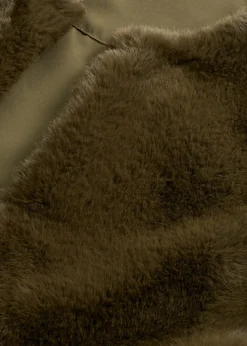 bonprix bonprix Chaquetas Y Abrigos>Chaleco de pelo sintético Verde oliva oscuro