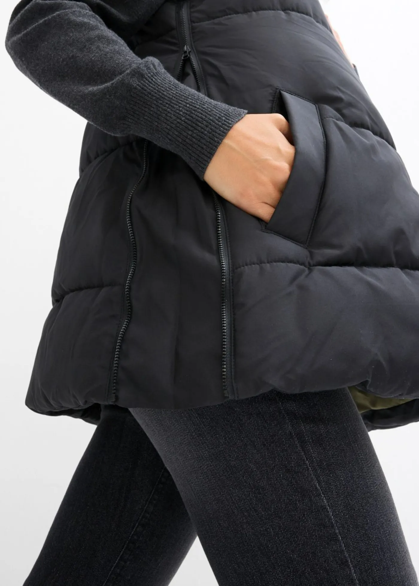 bonprix bonprix Premamá>Chaleco premamá 3 en 1 repelente al agua con inserto de porteo Negro-verde oliva oscuro