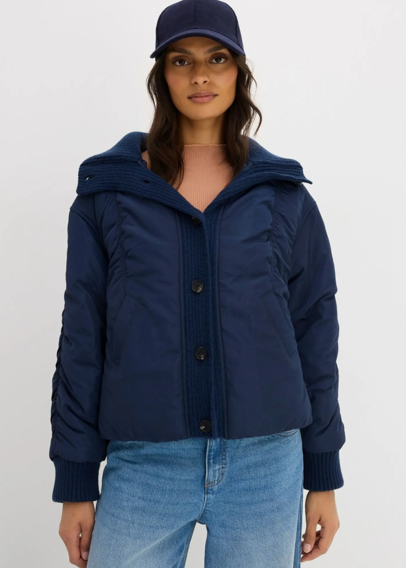 Mujer bonprix bonprix Chaqueta acolchada con puños de punto