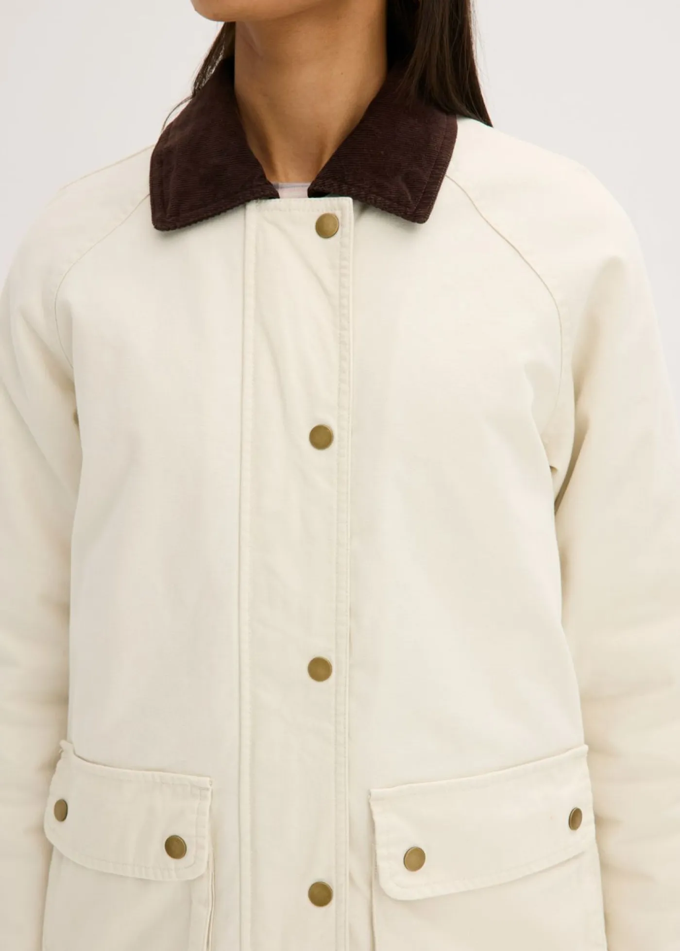 bonprix bonprix Chaquetas Y Abrigos>Chaqueta acolchada de sarga Beige natural