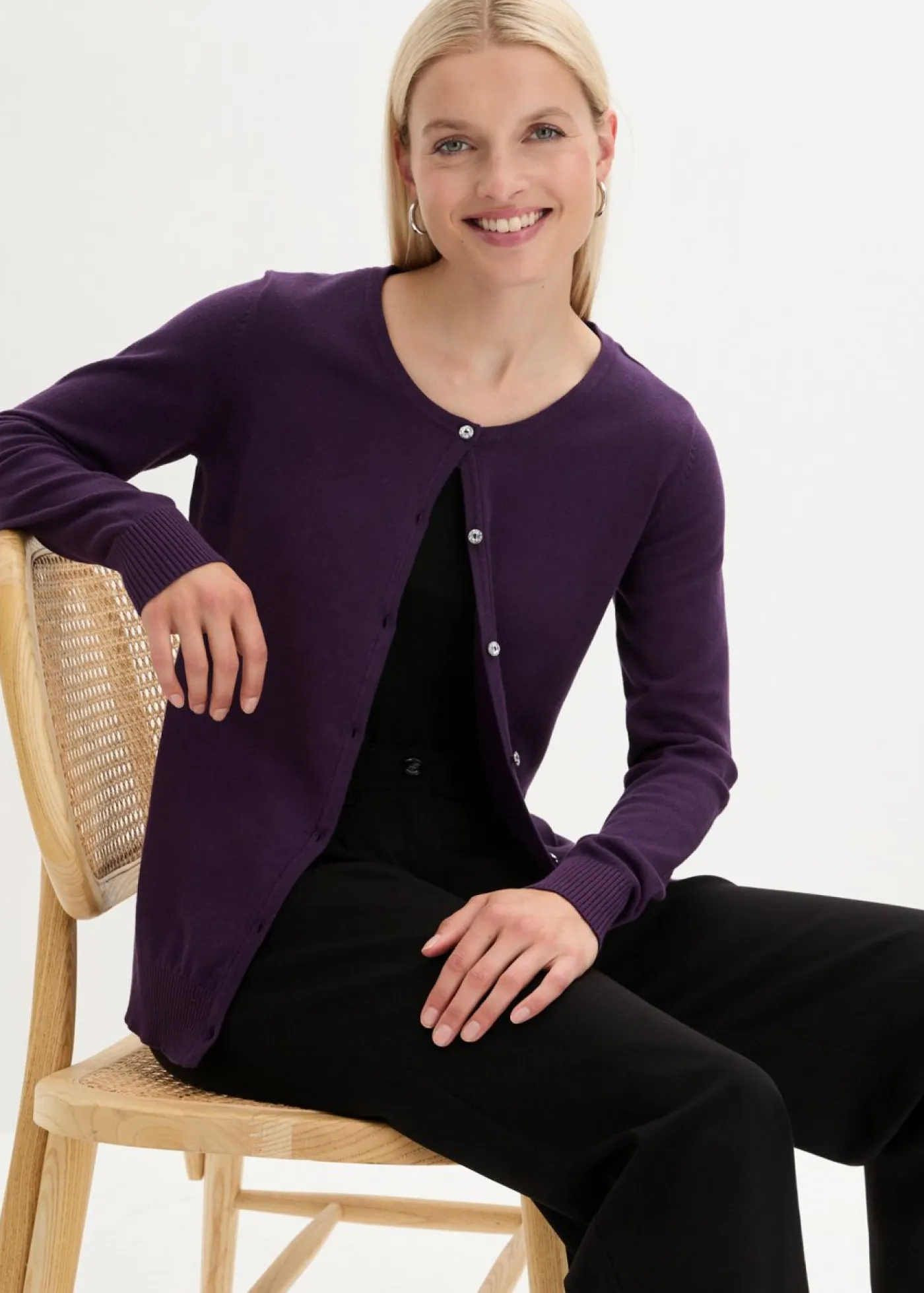 bonprix bonprix Básicos|Jerséis>Chaqueta ajustada de punto fino Lila oscuro