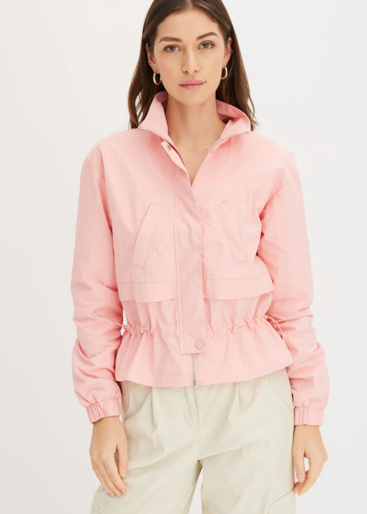 Mujer bonprix bonprix Chaqueta corta con cordón ajustable en la cintura