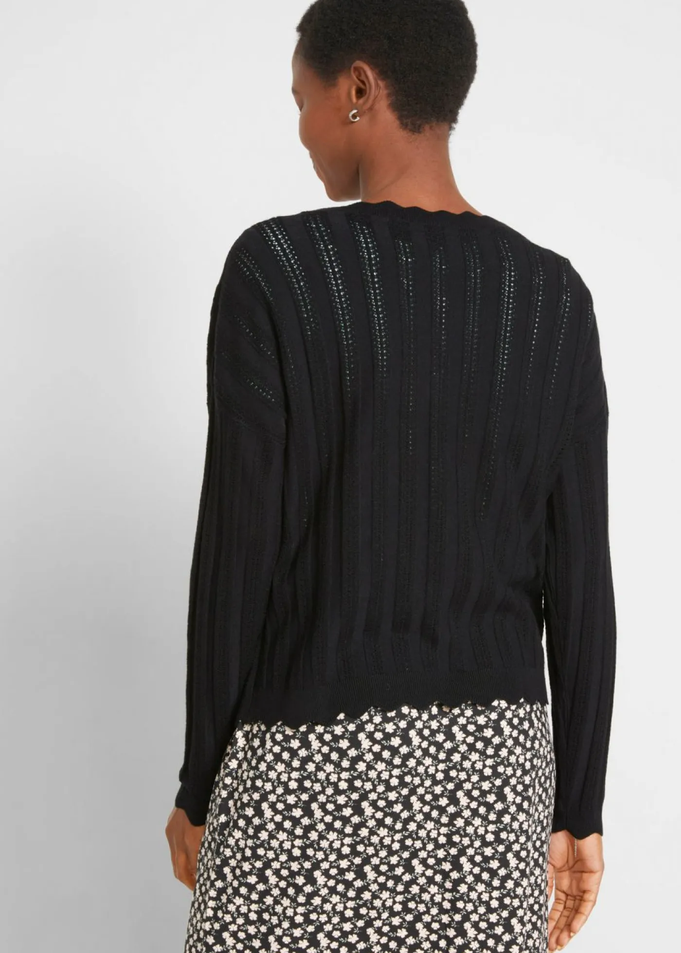 bonprix bonprix Jerséis|Novedades>Chaqueta corta de punto ajour Negro