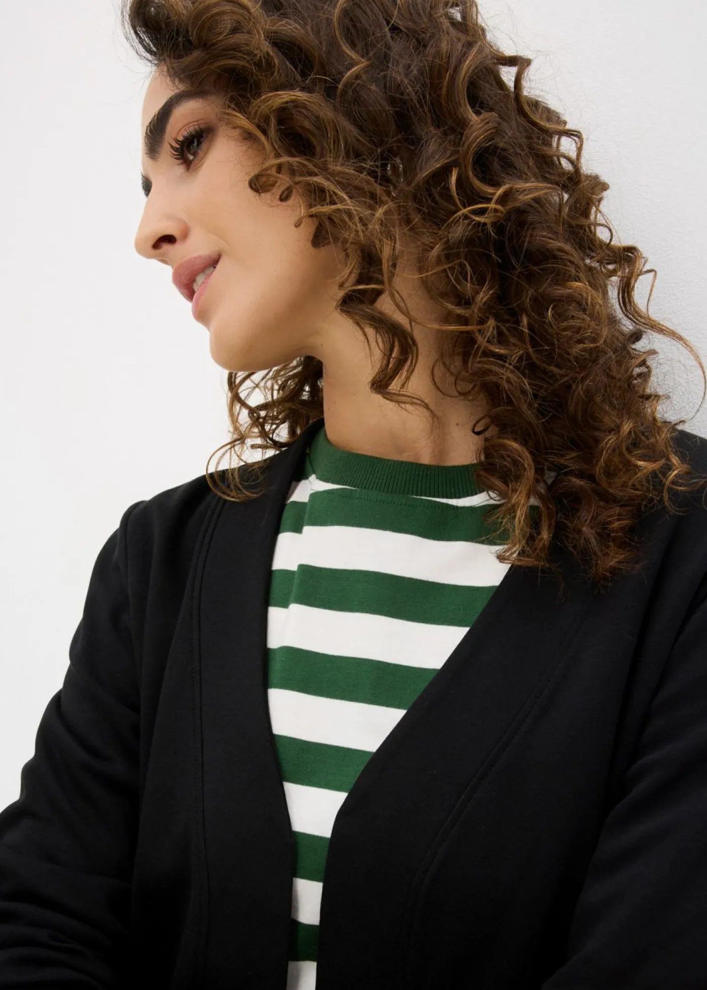 bonprix bonprix Básicos|Camisetas>Chaqueta de algodón orgánico puro Negro