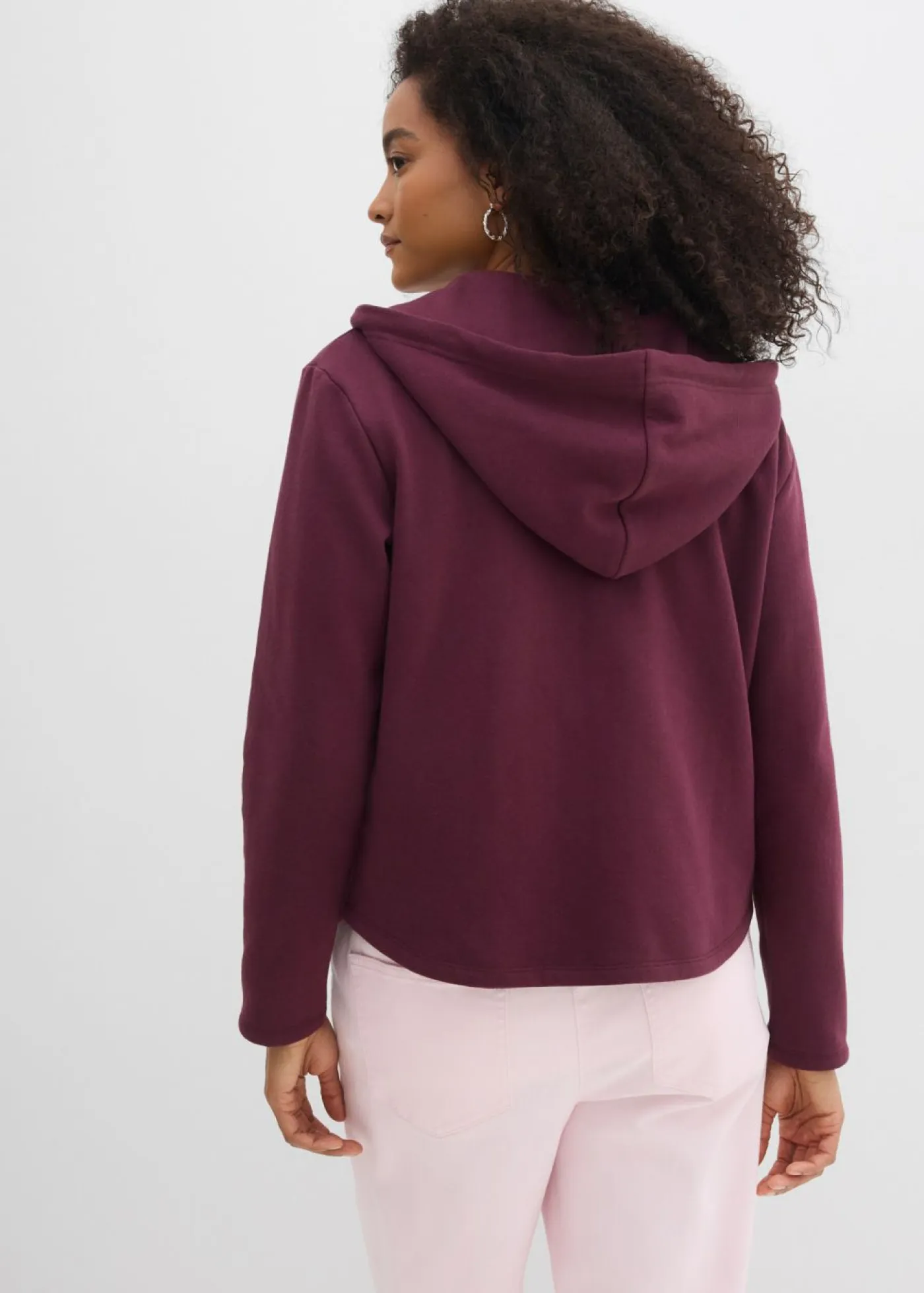 bonprix bonprix Ropa Cómoda>Chaqueta de chándal con capucha y poliéster reciclado rojo burdeos