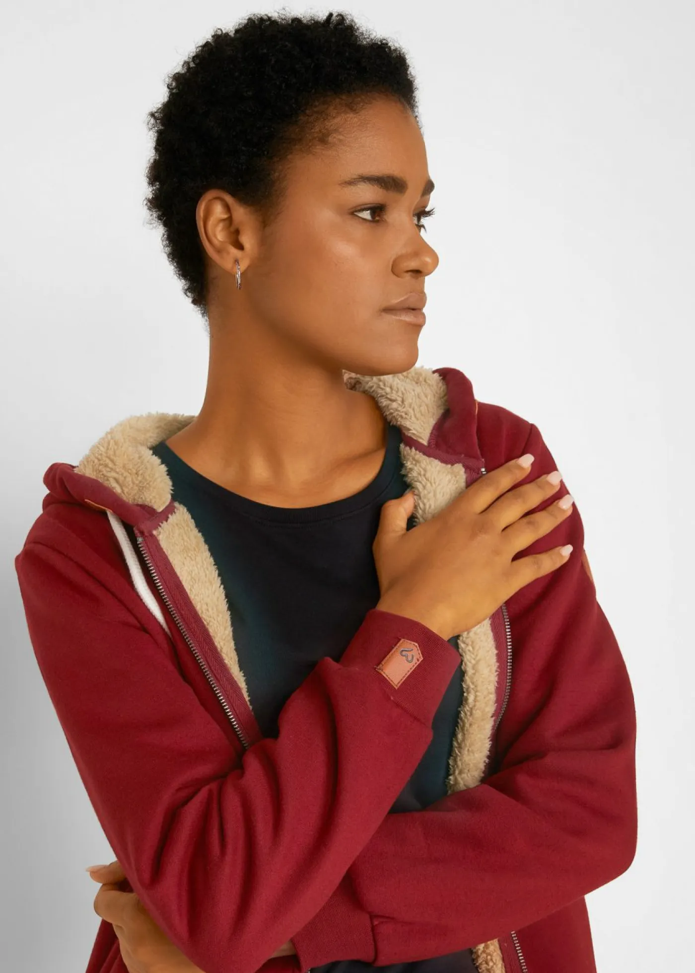 bonprix bonprix Ropa Cómoda>Chaqueta de chándal con forro polar rojo castaño