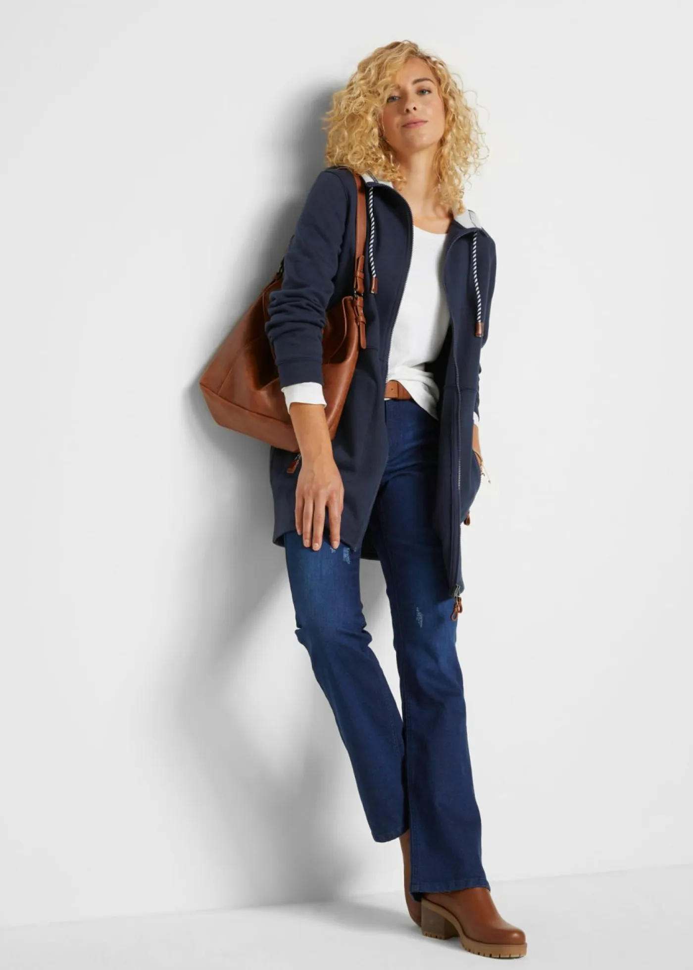 Mujer bonprix bonprix Chaqueta de chándal larga con capucha