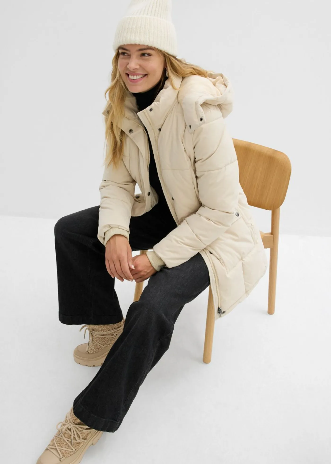 bonprix bonprix Chaquetas Y Abrigos>Chaqueta de invierno con cintura ajustable Arena claro
