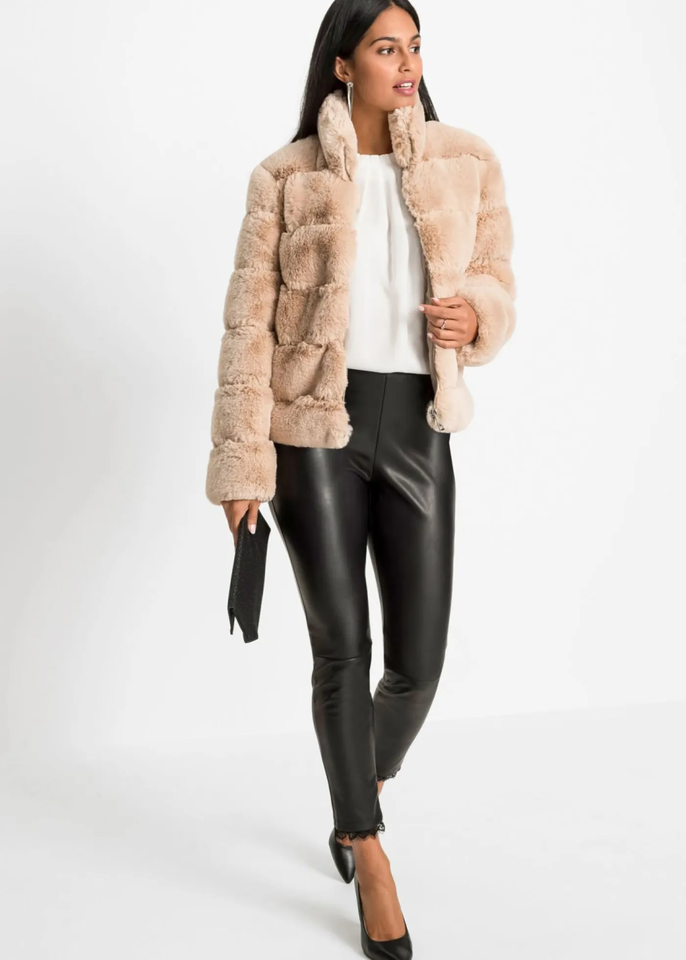 bonprix bonprix Chaquetas Y Abrigos>Chaqueta de pelo sintético con cremallera rosa pálido