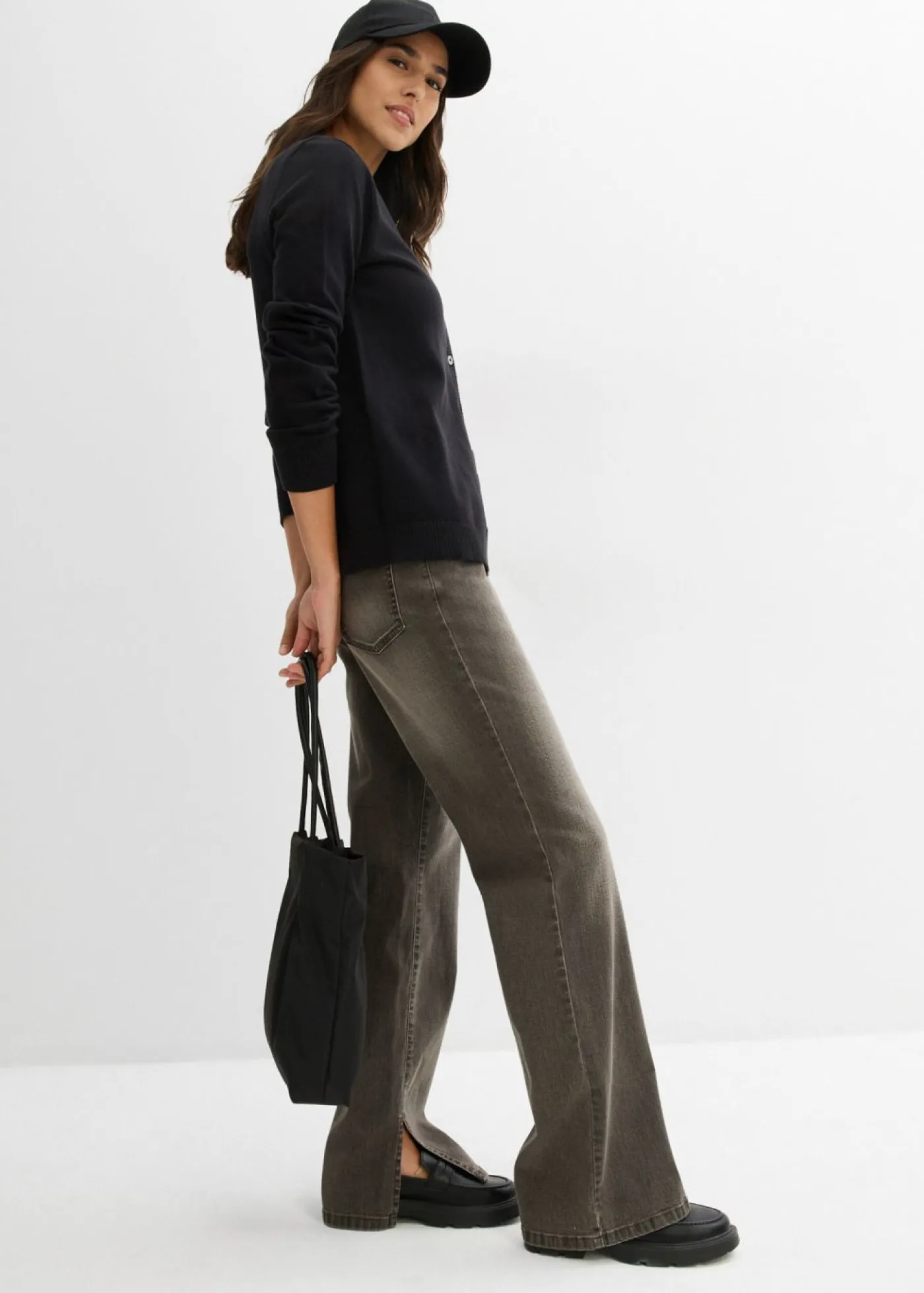 bonprix bonprix Básicos|Jerséis>Chaqueta de punto con cuello redondo Negro