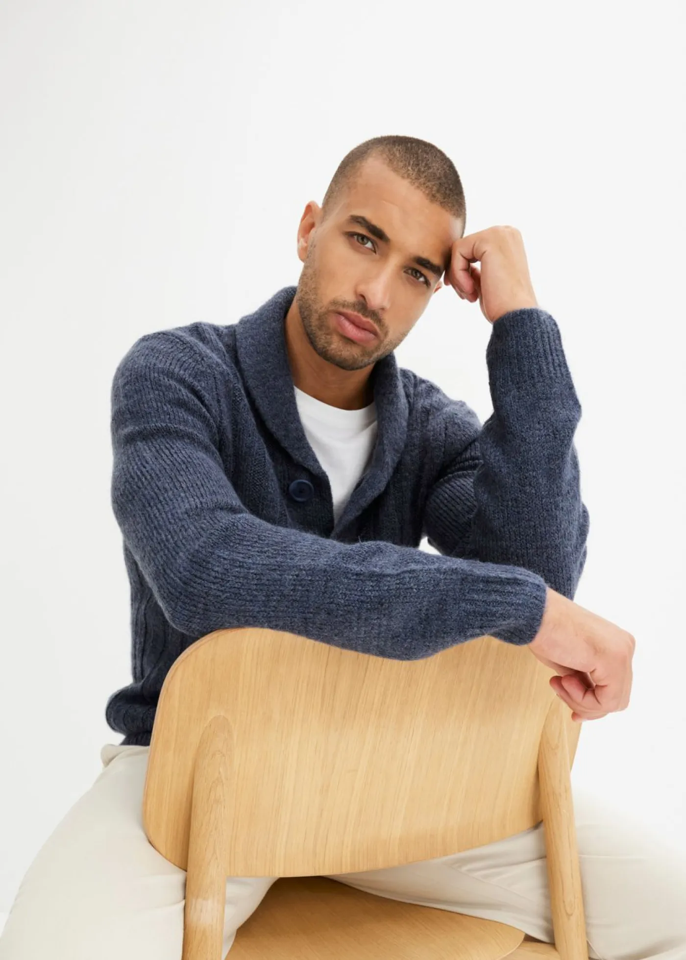 bonprix bonprix Jerséis Y Cárdigans>Chaqueta de punto con diseño acanalado Índigo jaspeado