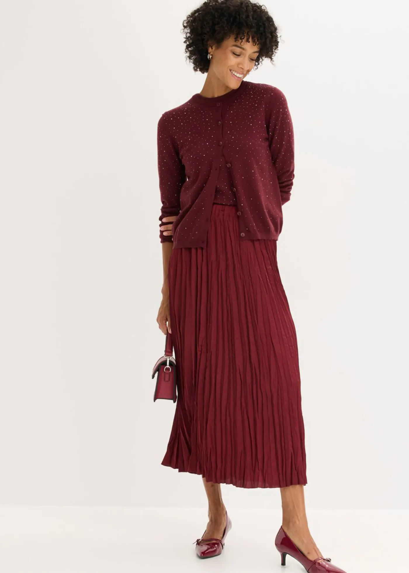 Mujer bonprix bonprix Chaqueta de punto con piedras brillantes