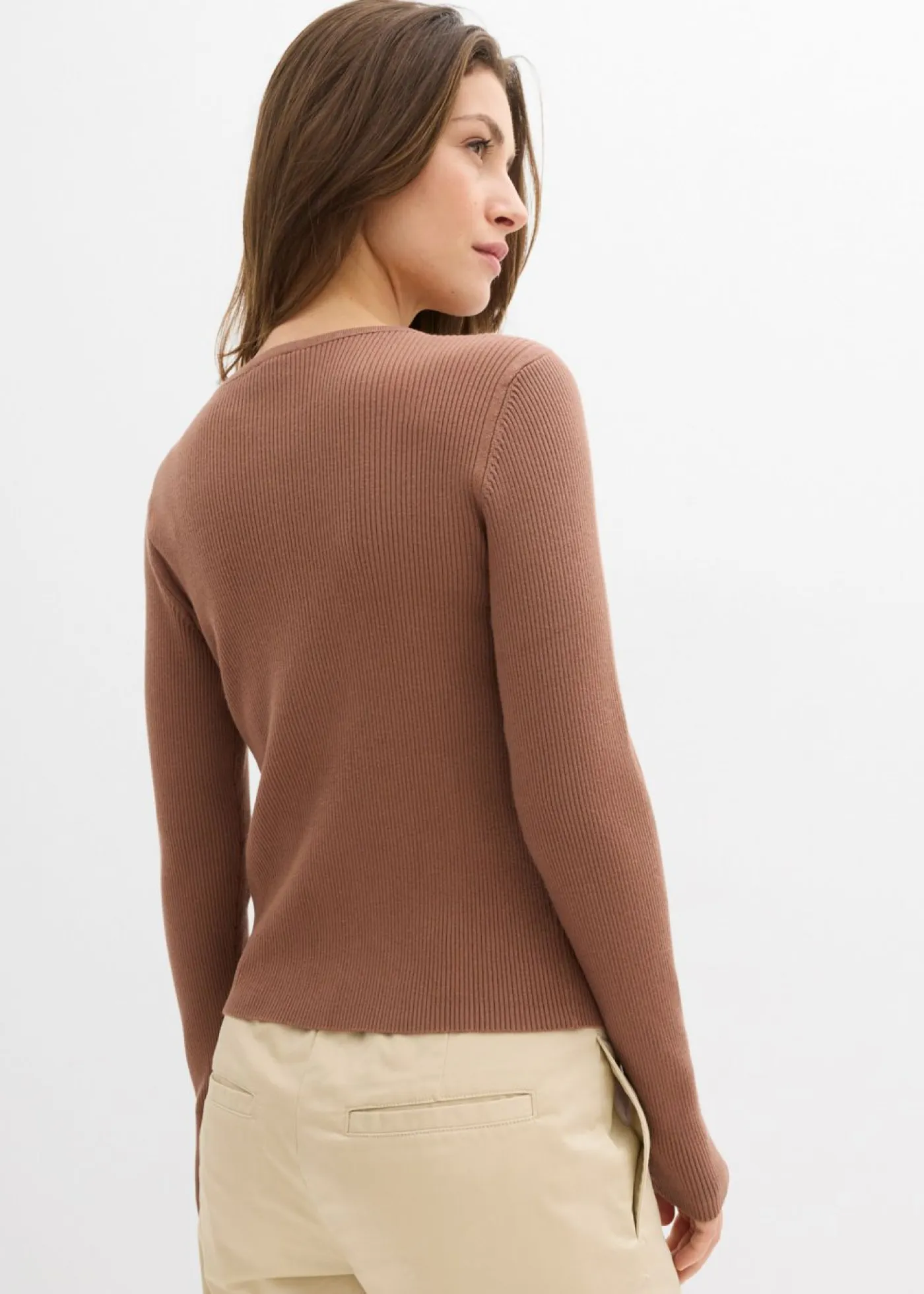 bonprix bonprix Jerséis|Novedades>Chaqueta de punto fino de mezcla de viscosa suave Marrón castaño