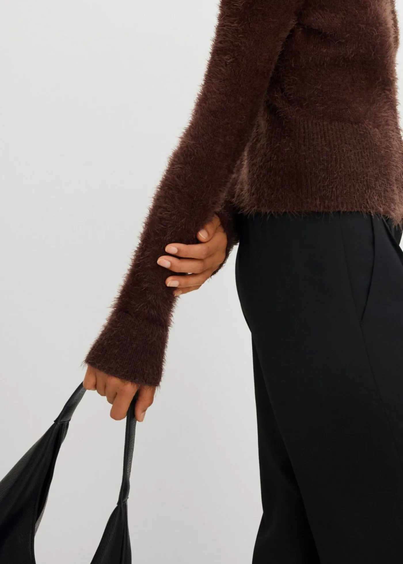 bonprix bonprix Jerséis|Ropa De Punto>Chaqueta de punto fino de hilo suave Marrón oscuro