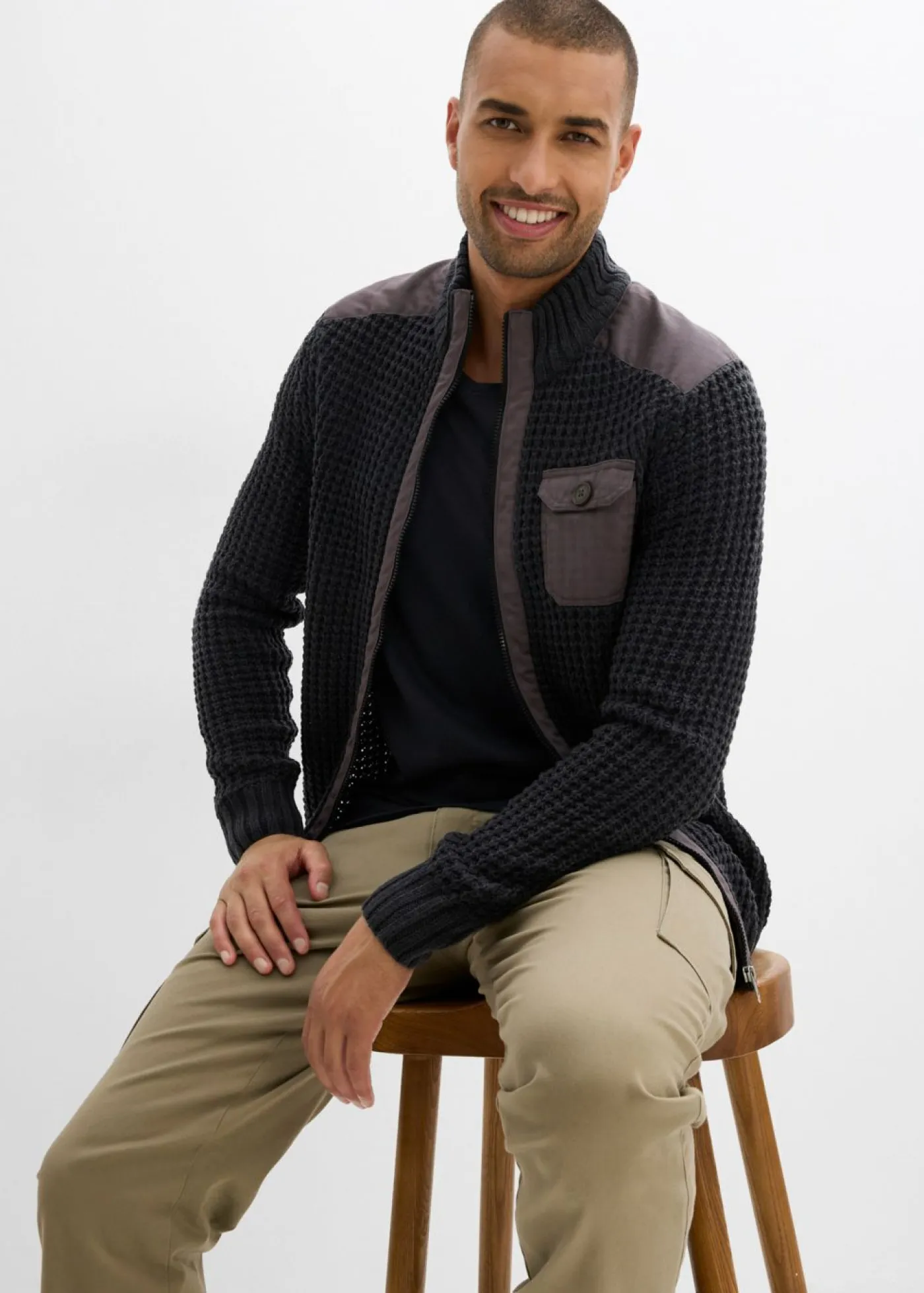 bonprix bonprix Jerséis Y Cárdigans>Chaqueta de punto grueso con estructura de barquillo y práctico bolsillo en el pecho pizarra moteado