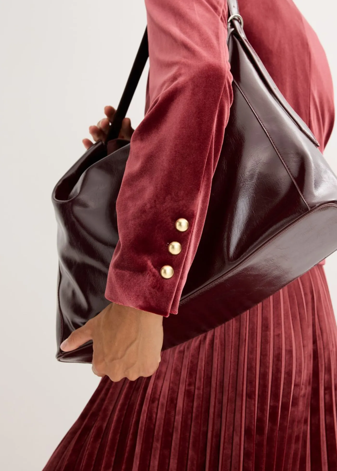 bonprix bonprix Chaquetas Y Abrigos>Chaqueta de terciopelo Rojo rubí