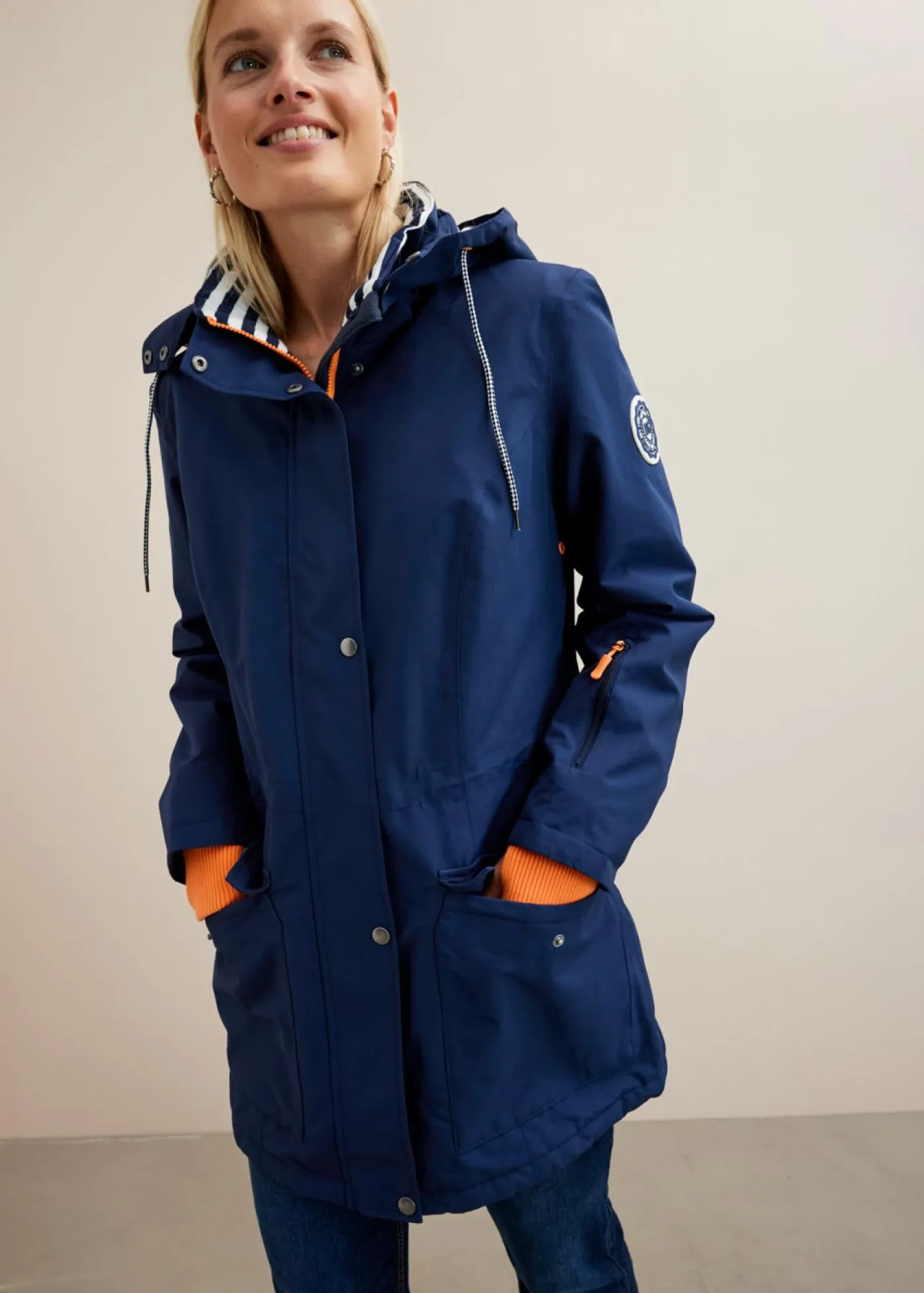bonprix bonprix Chaquetas Y Abrigos>Chaqueta funcional impermeable de entretiempo Azul marino
