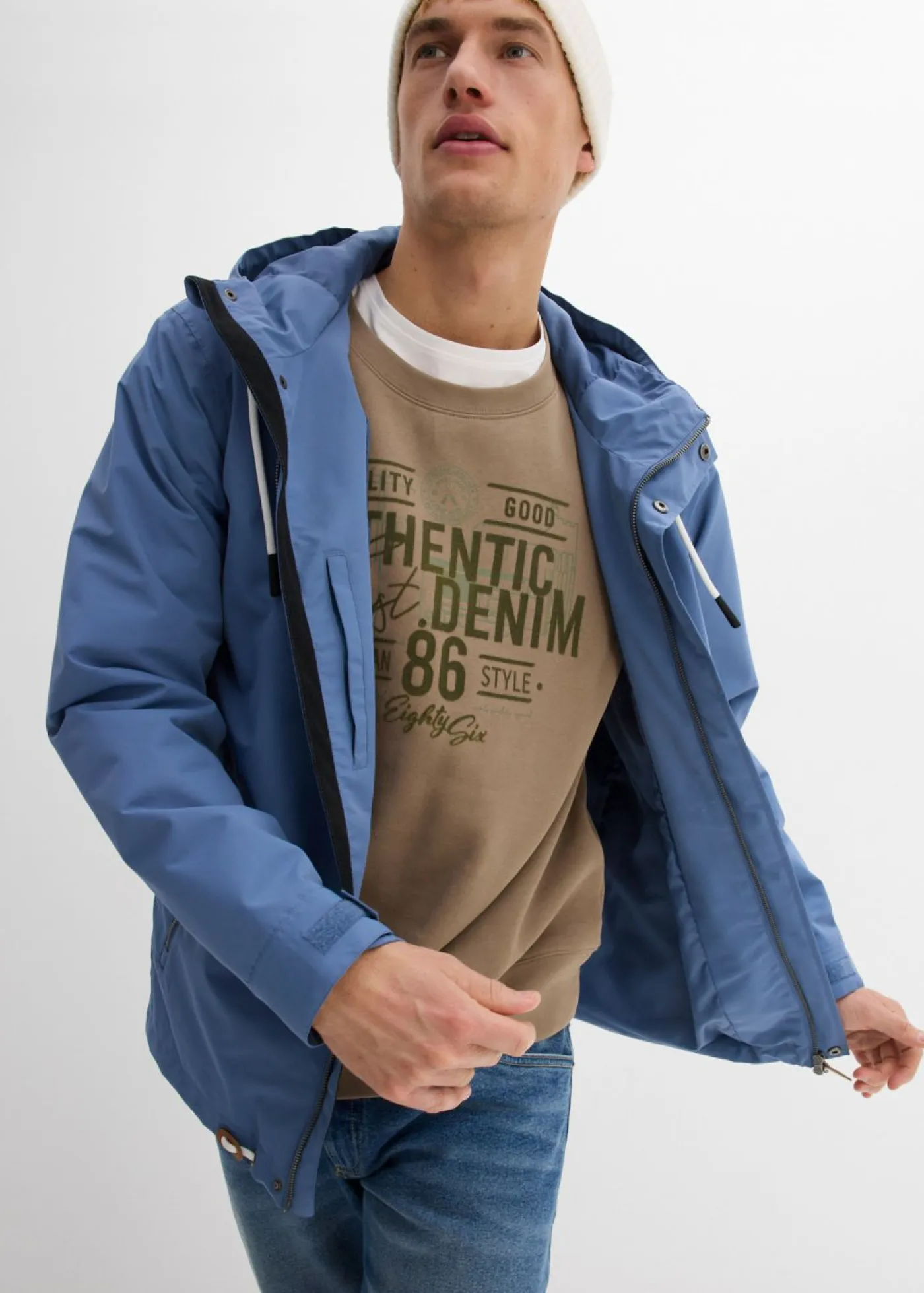 Hombre bonprix bonprix Chaqueta funcional impermeable con capucha y detalles de piel sintética