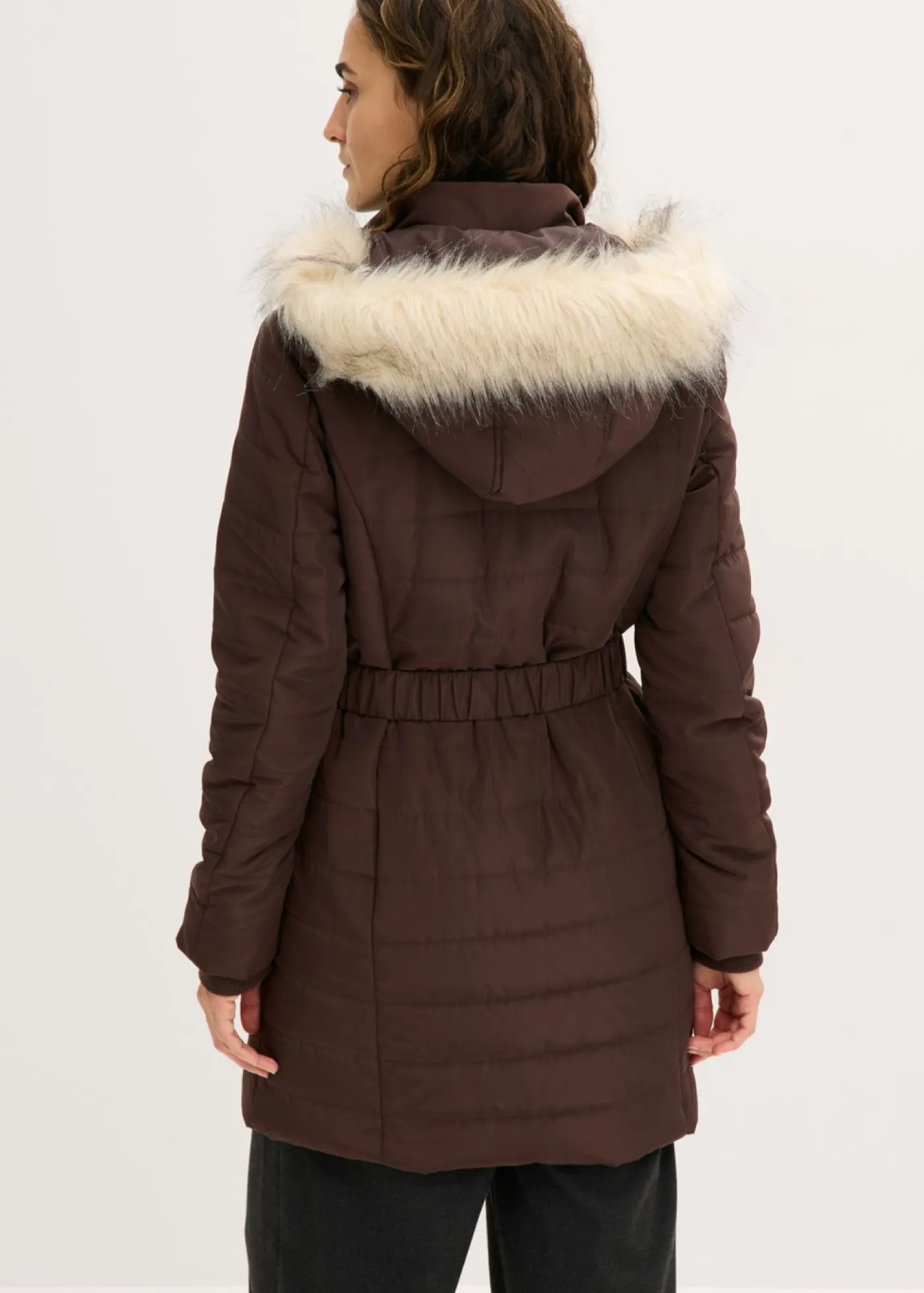 bonprix bonprix Chaquetas Y Abrigos>Chaqueta guateada Marrón oscuro