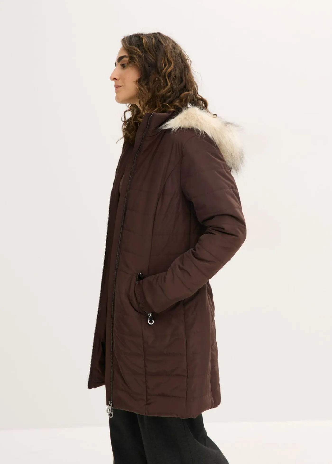 bonprix bonprix Chaquetas Y Abrigos>Chaqueta guateada Marrón oscuro