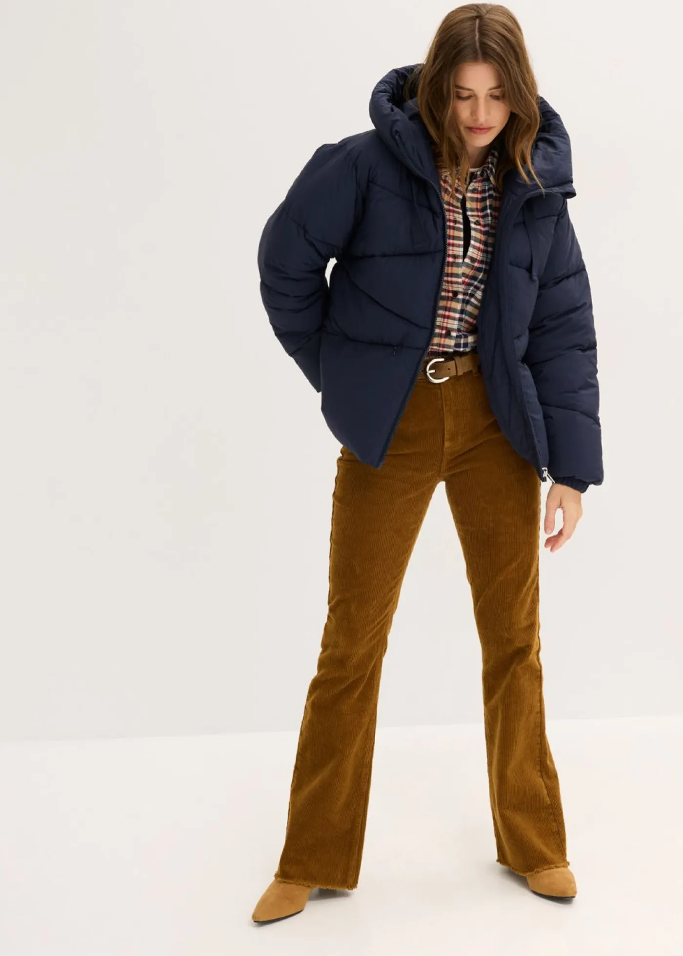 bonprix bonprix Chaquetas Y Abrigos>Chaqueta guateada repelente al agua azul tinta