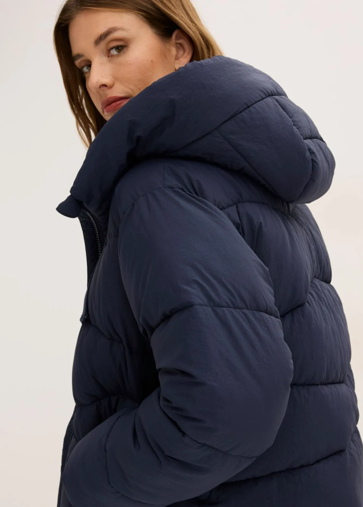 bonprix bonprix Chaquetas Y Abrigos>Chaqueta guateada repelente al agua azul tinta