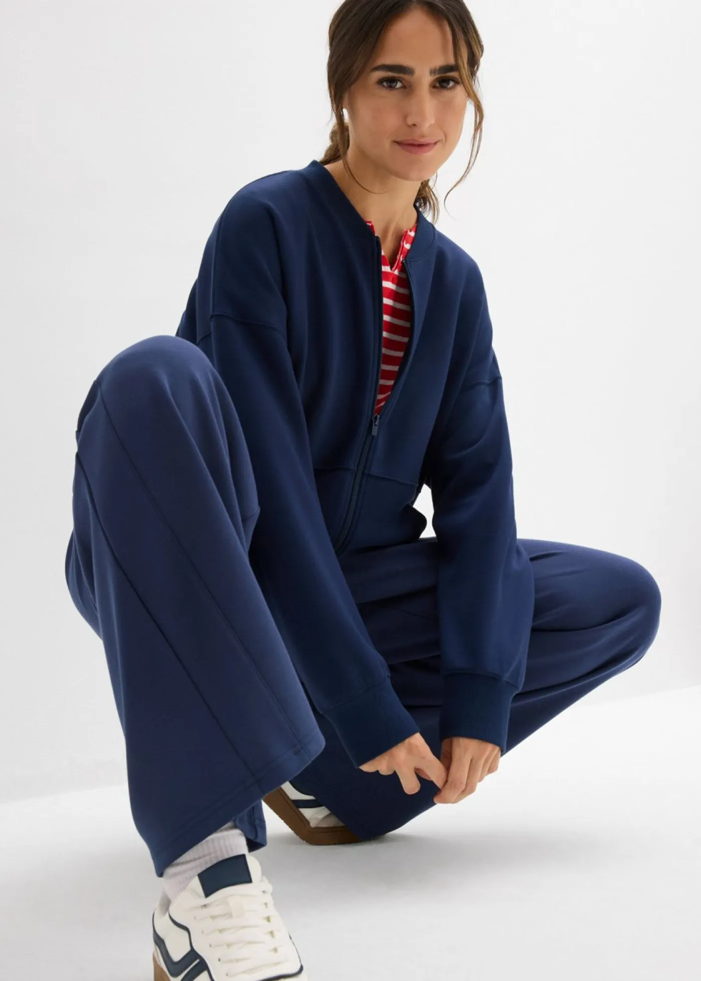 Mujer bonprix bonprix Chaqueta holgada de chándal de neopreno