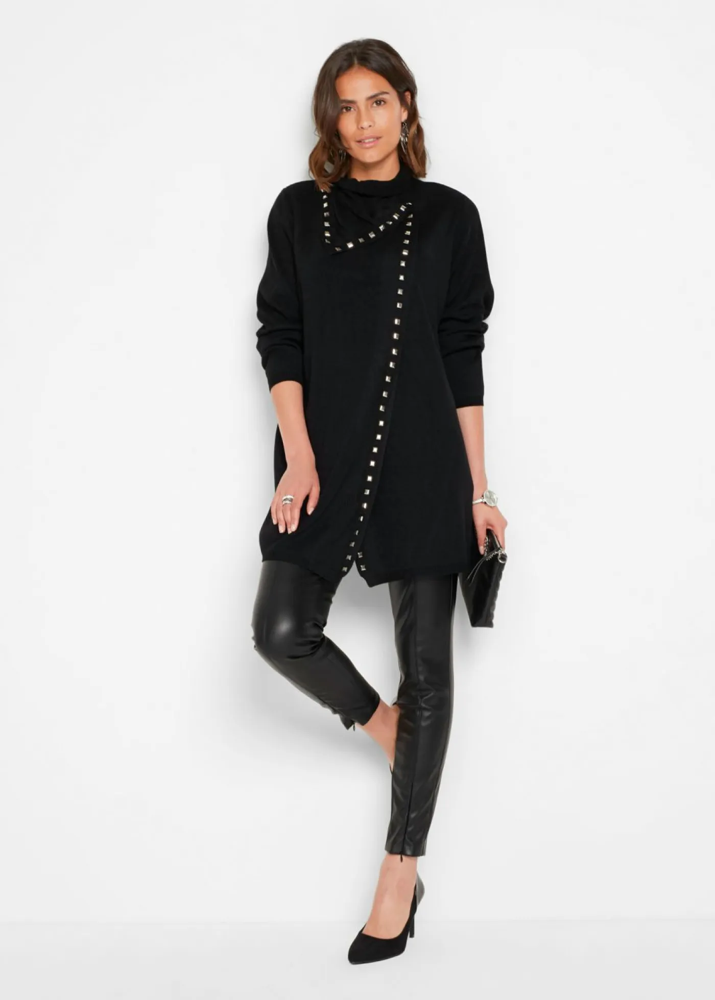 Mujer bonprix bonprix Chaqueta larga de punto con tachuelas