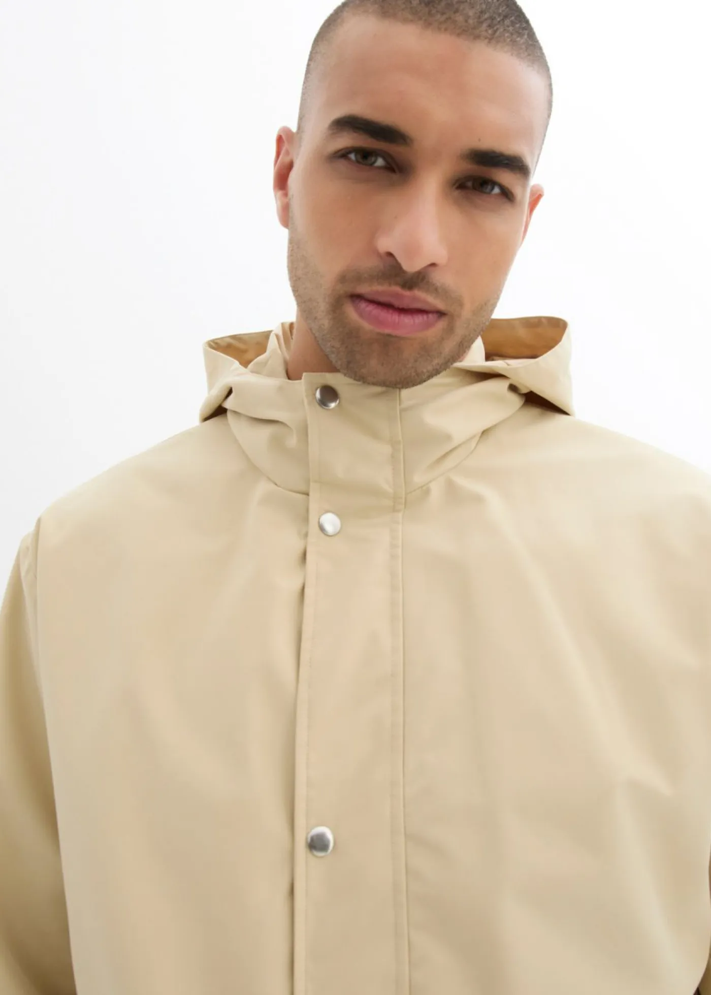 bonprix bonprix Chaquetas Y Abrigos·Chaquetas>Chaqueta larga, loose fit Beige verdoso