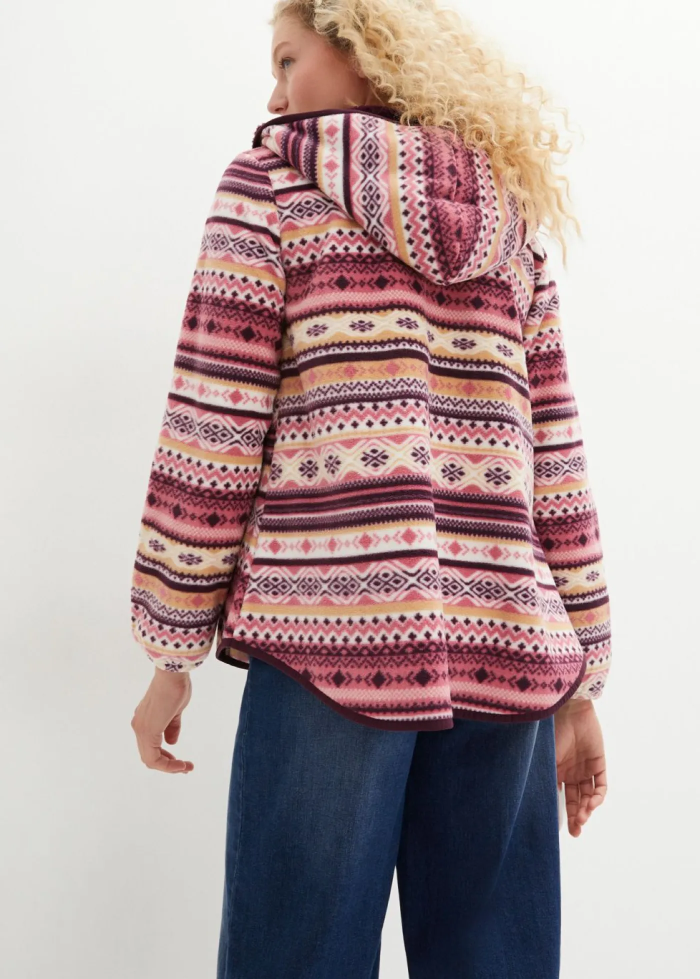 bonprix bonprix Ropa Cómoda|Chaquetas Y Abrigos>Chaqueta polar con capucha y estampado noruego sorbete de frutos rojos