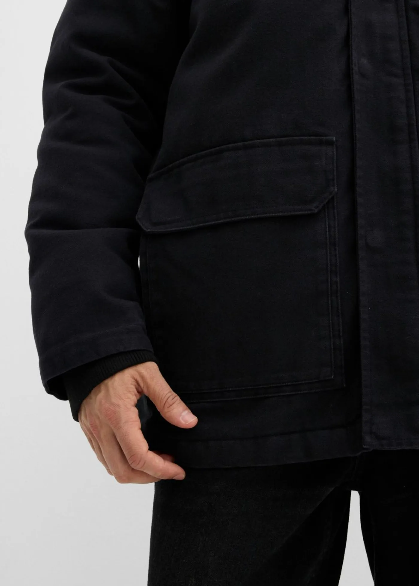 bonprix bonprix Chaquetas Y Abrigos·Chaquetas>Chaqueta resistente de invierno de lona Negro